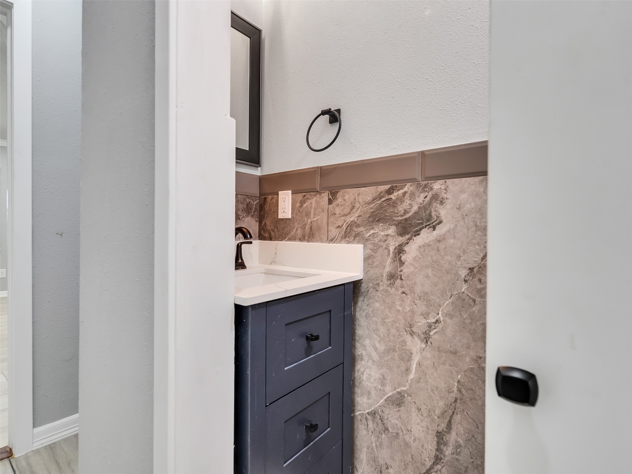 5402 Libbey Lane Property Photo 18