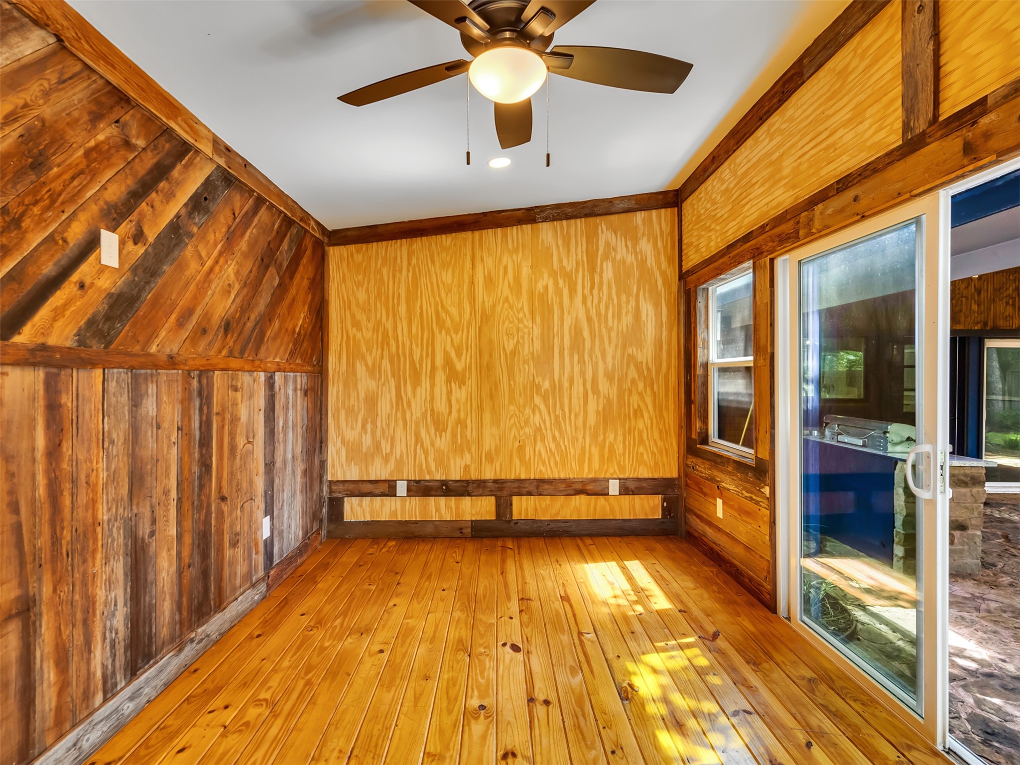 5402 Libbey Lane Property Photo 22