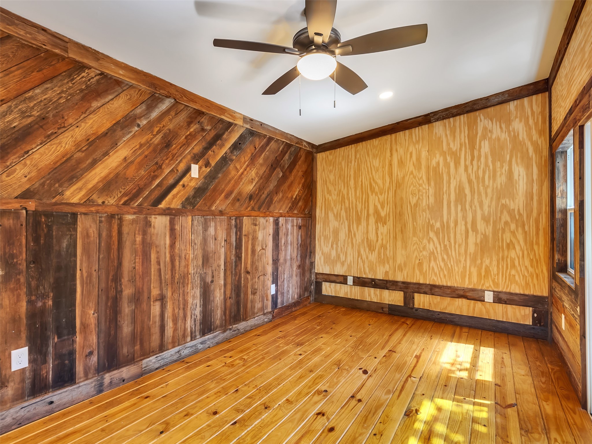 5402 Libbey Lane Property Photo 23