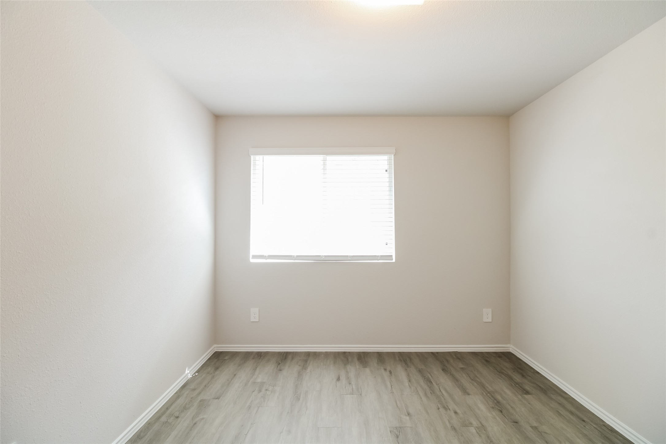 2401 Flathead Drive Property Photo 11