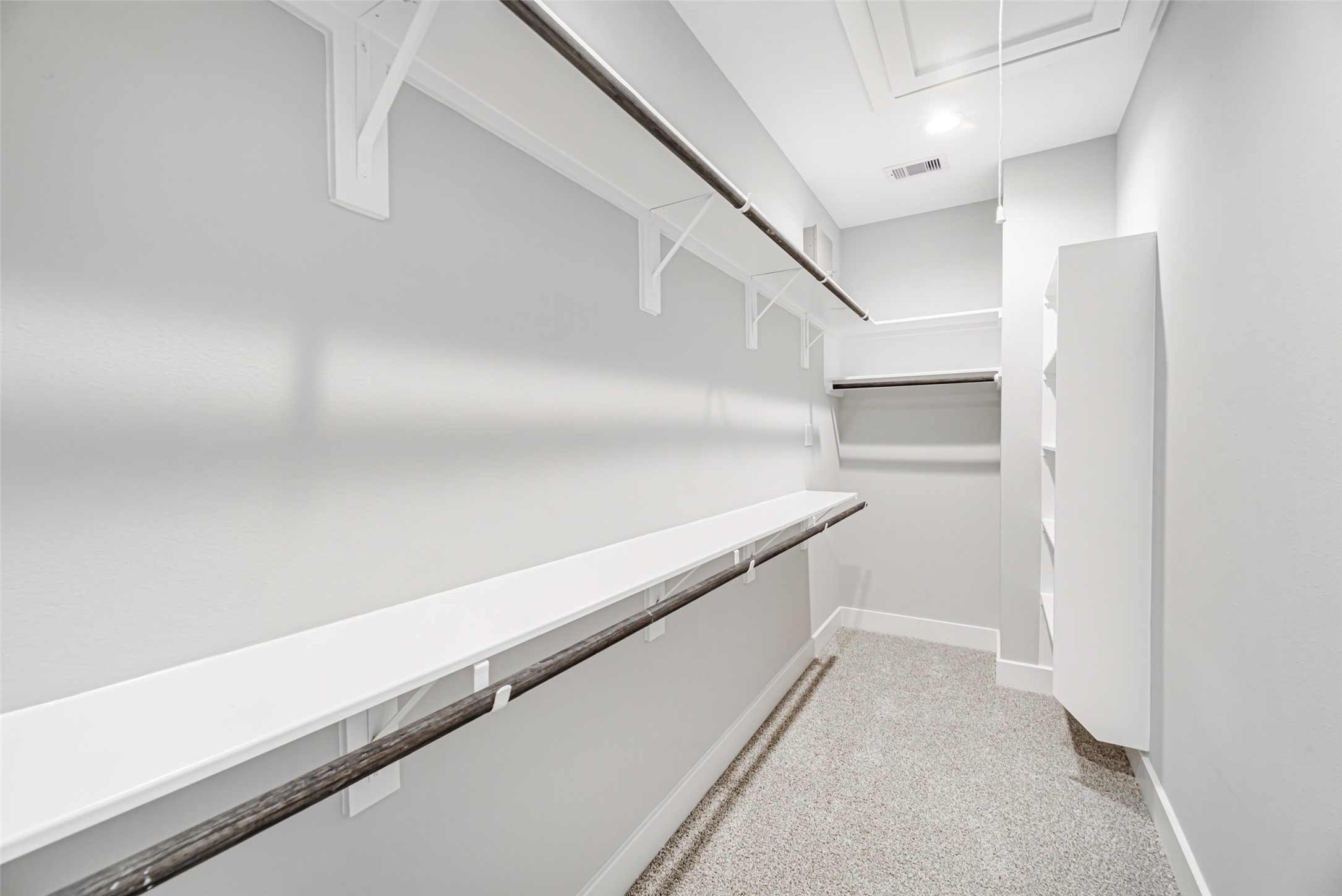 240 Julia Street D Property Photo 19