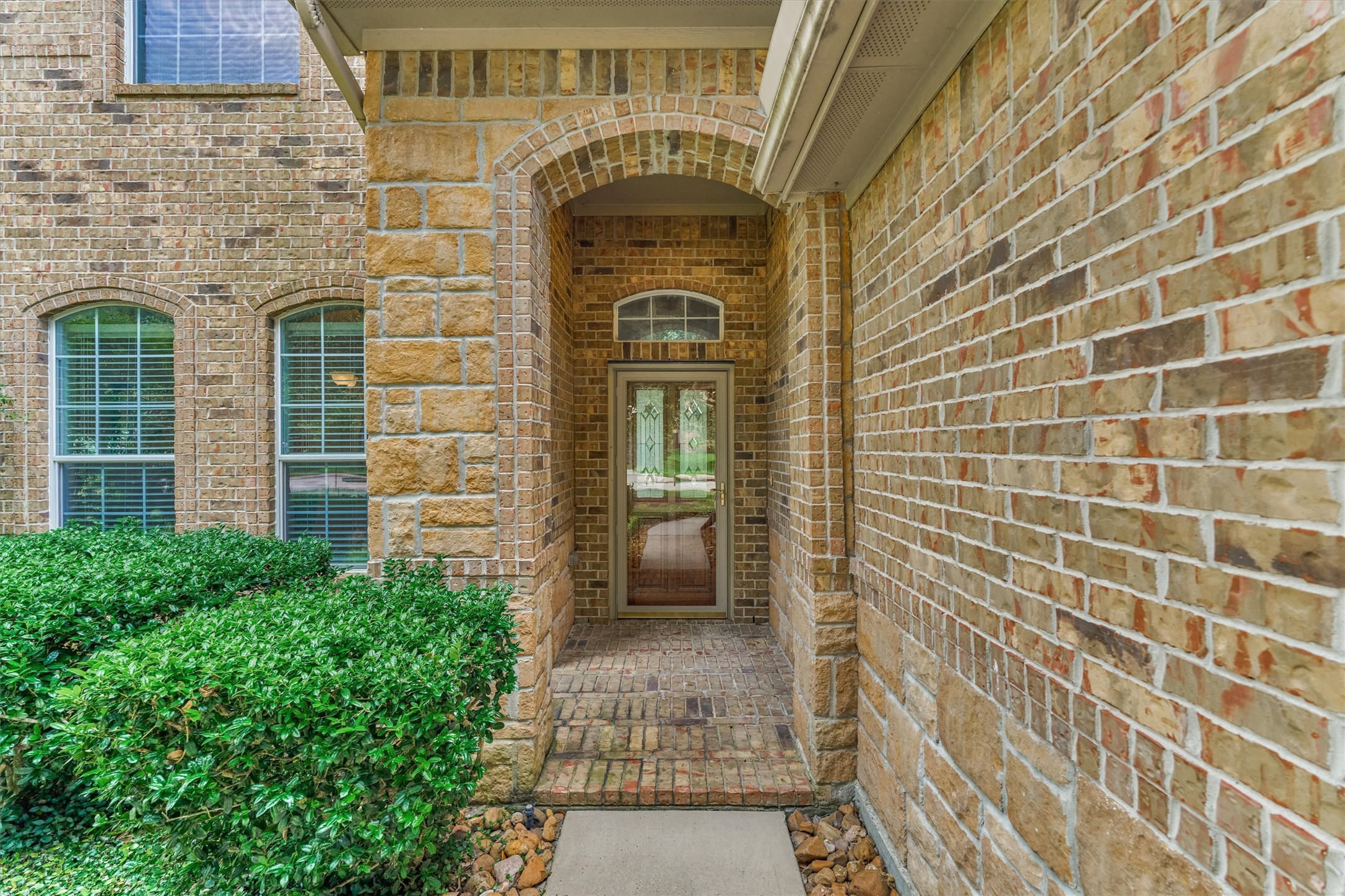 163 N Hawkhurst Circle Property Photo 4