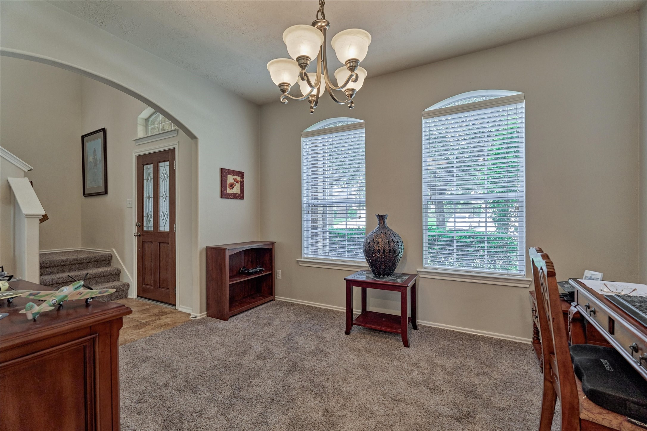 163 N Hawkhurst Circle Property Photo 8