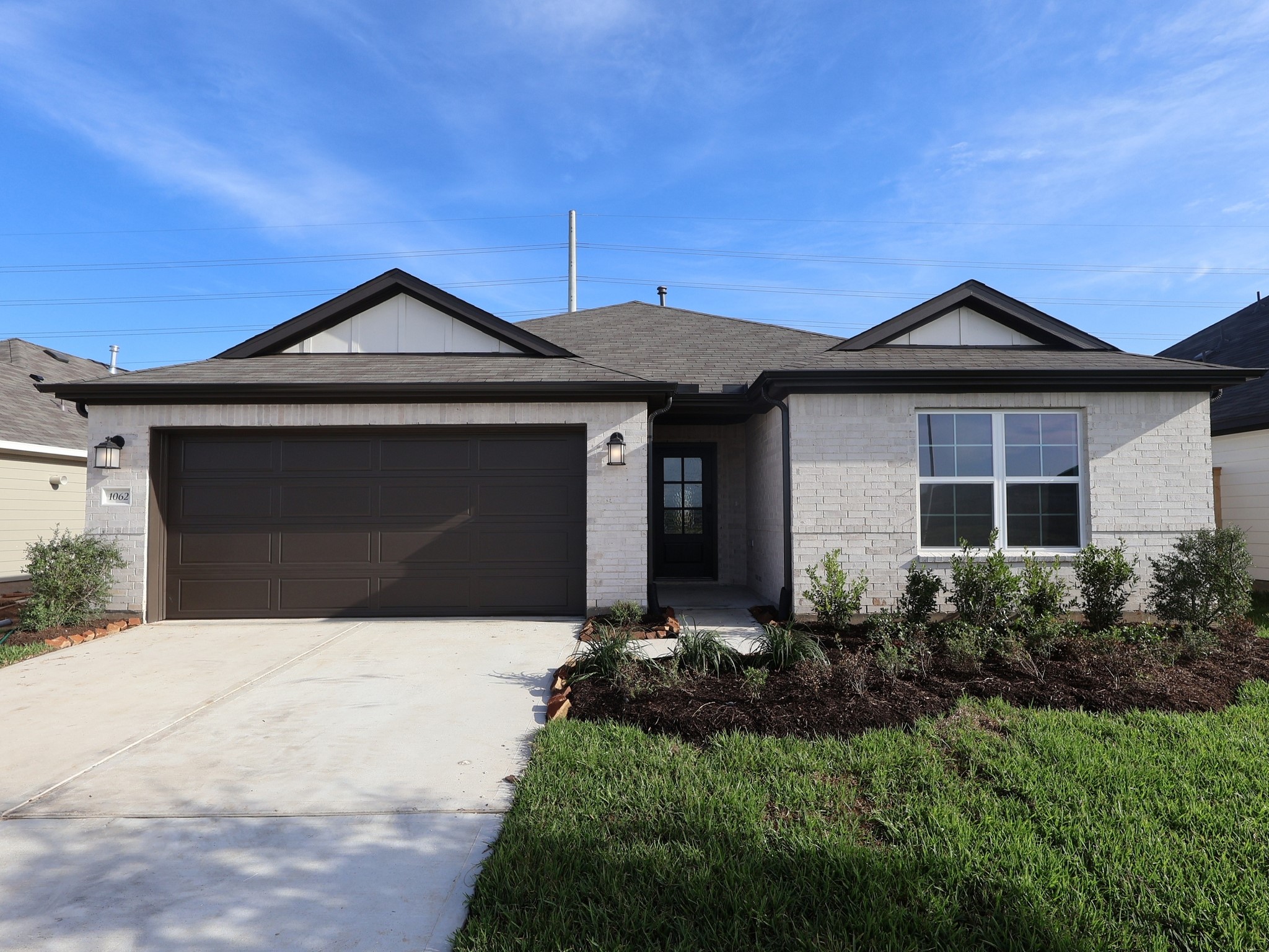 1062 Garnet Star Drive Property Photo 1