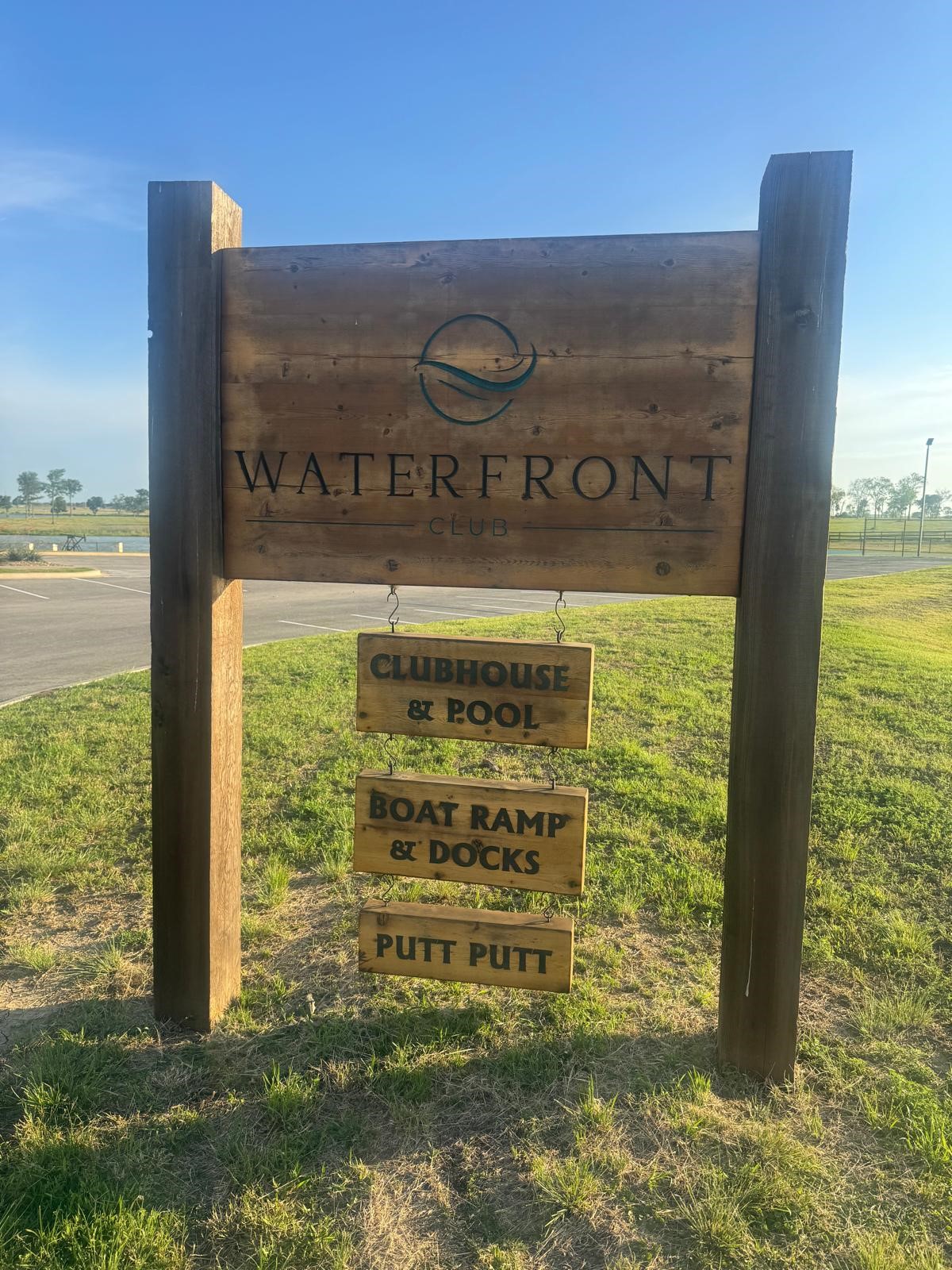 1 Water Front Clb Dr Property Photo 1