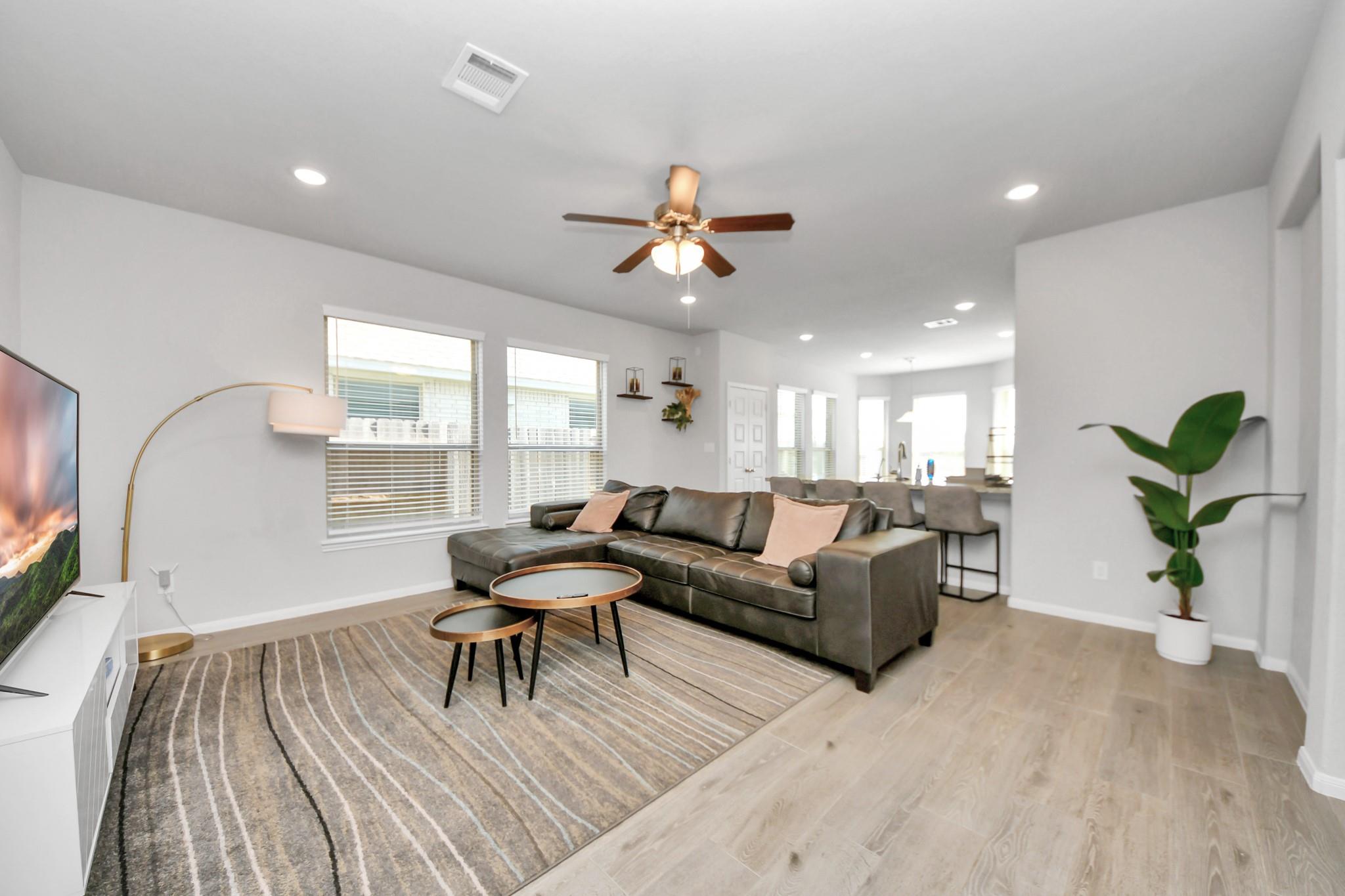 24319 Wild Bramble Lane Property Photo 4