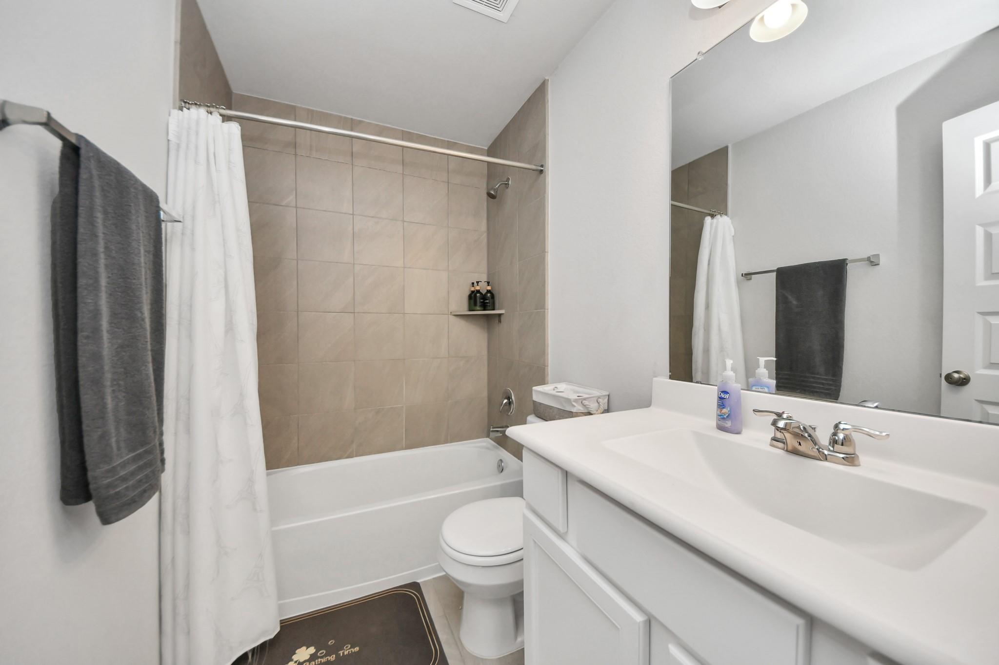 24319 Wild Bramble Lane Property Photo 15