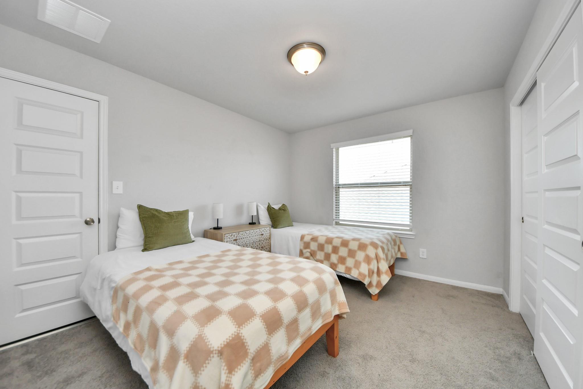 24319 Wild Bramble Lane Property Photo 16