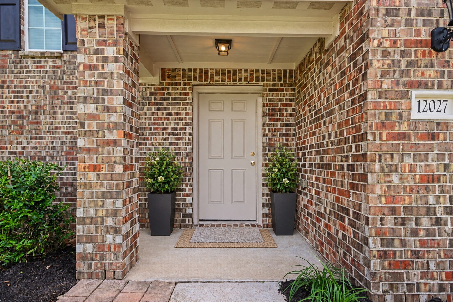 12027 Windage Drive Property Photo 3