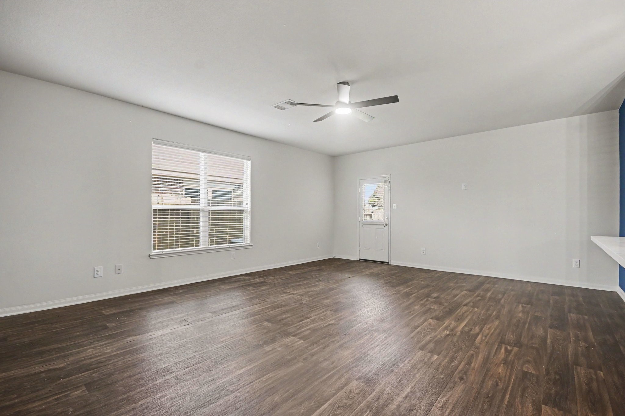 12027 Windage Drive Property Photo 10