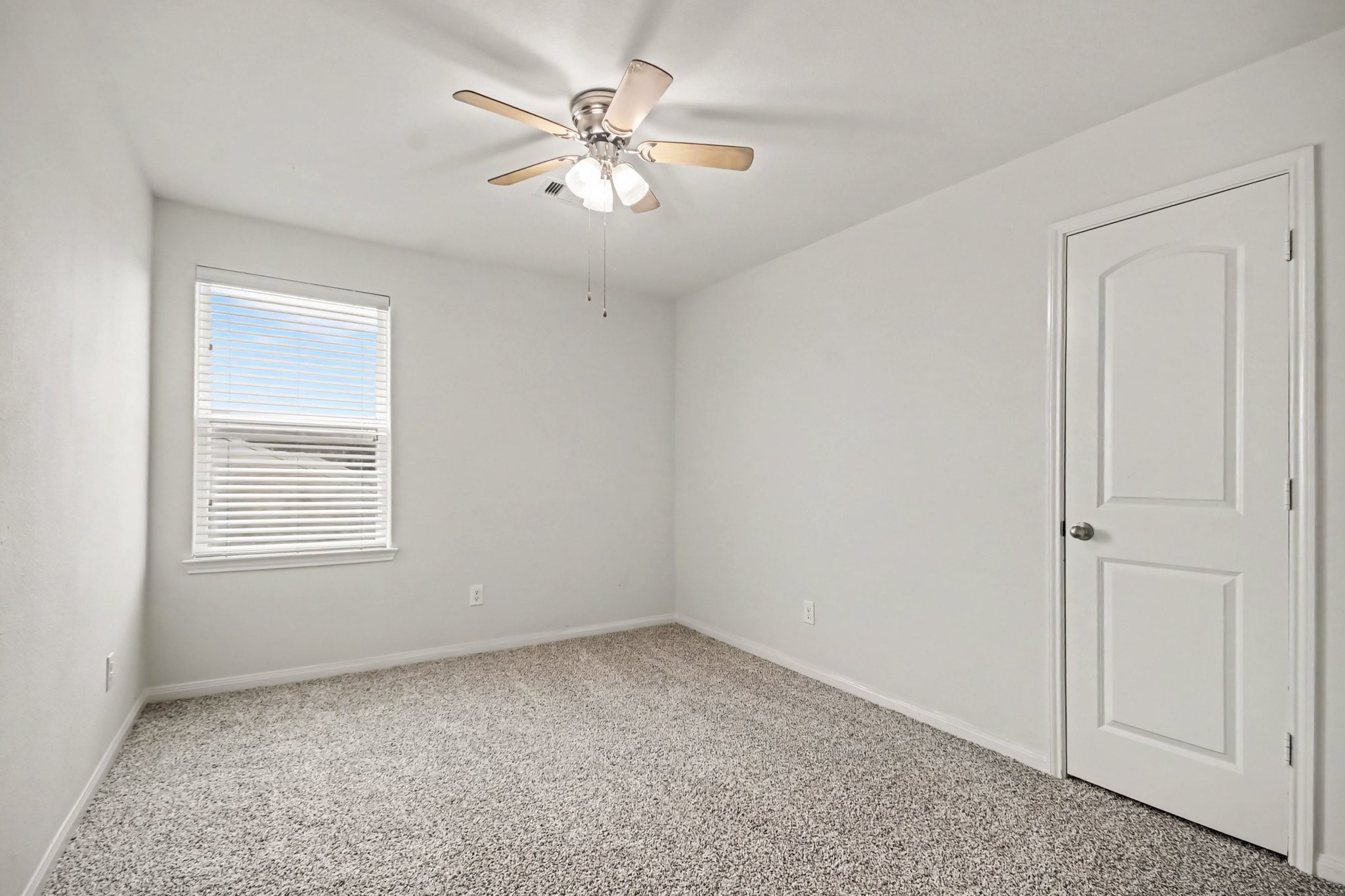 12027 Windage Drive Property Photo 21