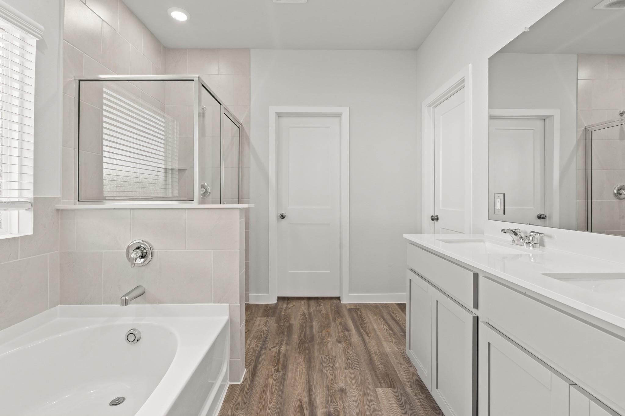 123 Water Grass Trail Property Photo 12