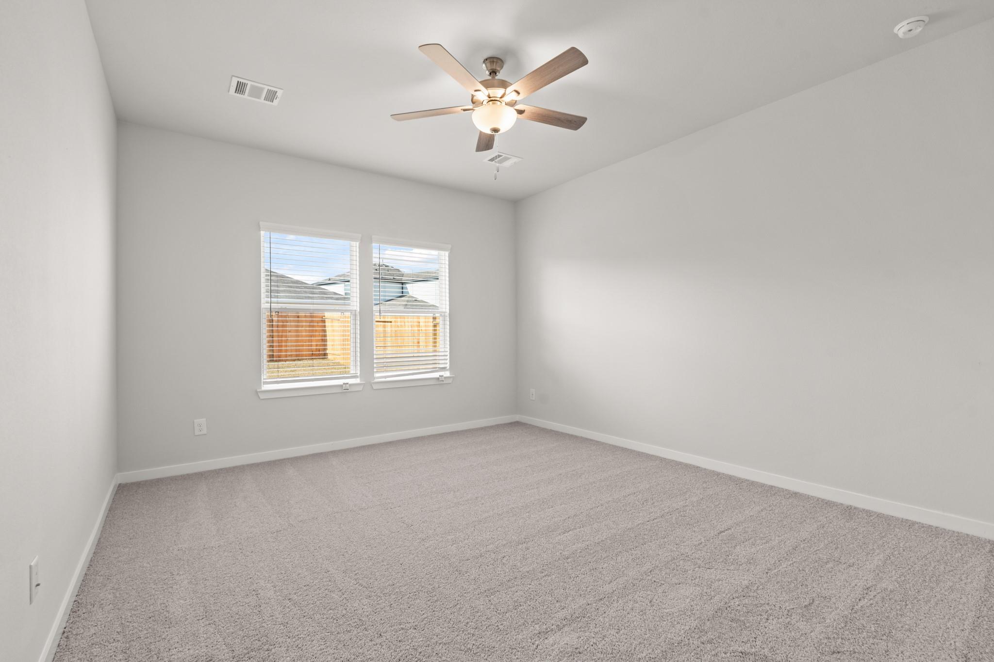 123 Water Grass Trail, Clute Tx 77531 Property Photo 13