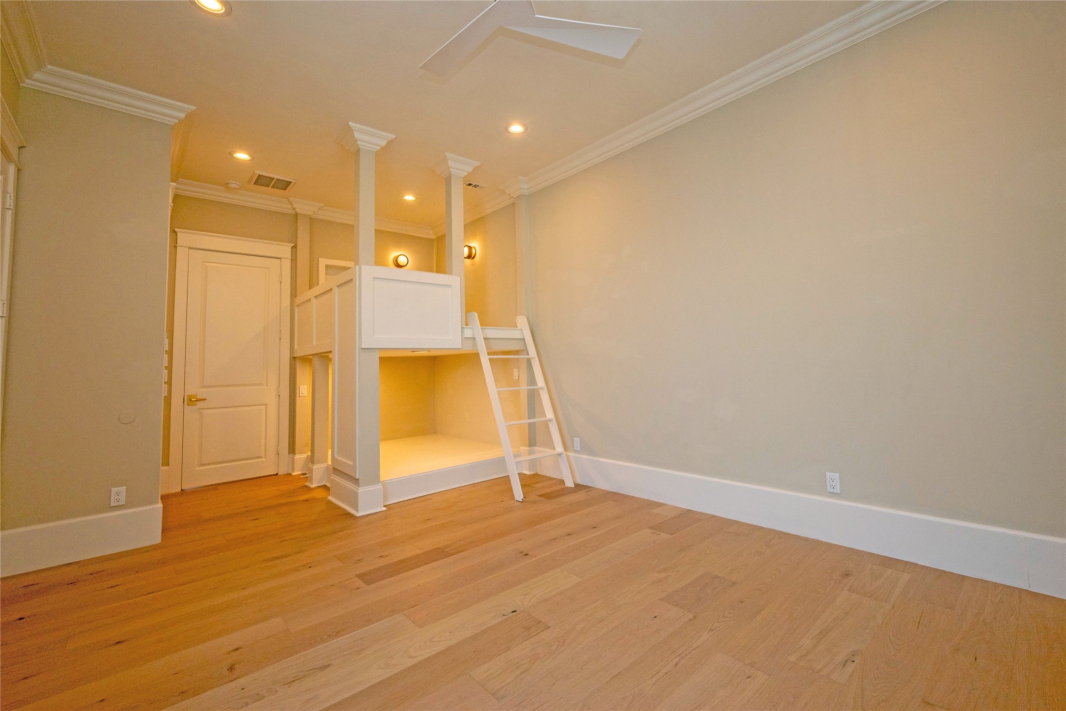 11610 Beachside Property Photo 31