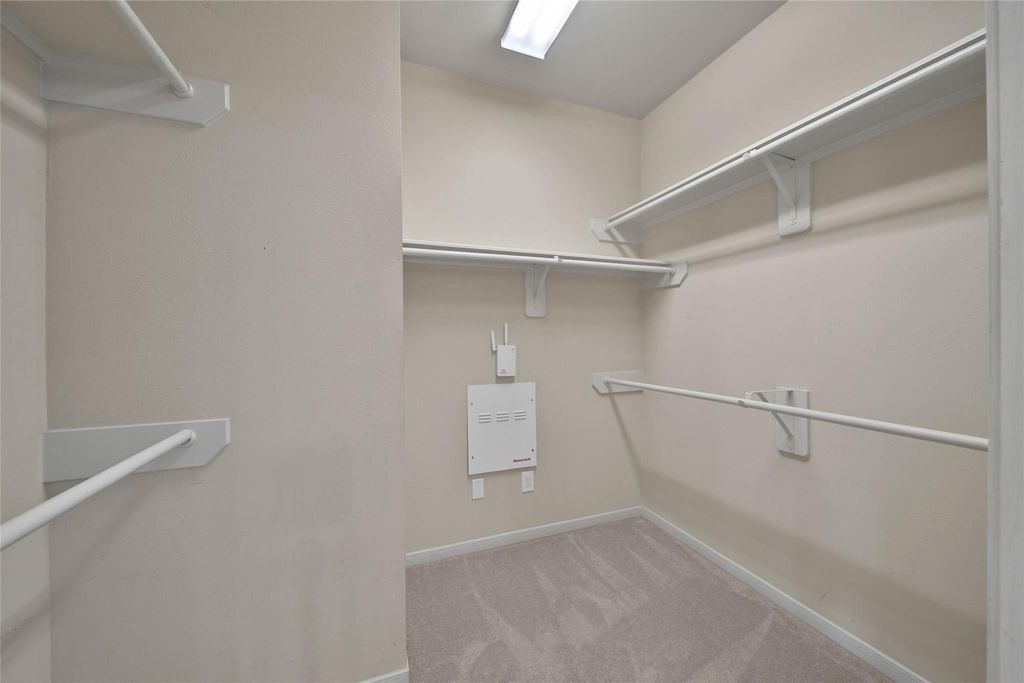 3323 Masters Point Drive Property Photo 20