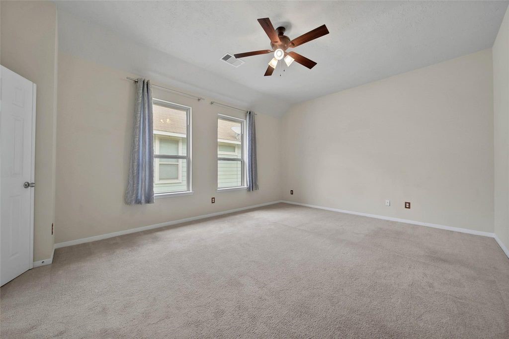 3323 Masters Point Drive Property Photo 22