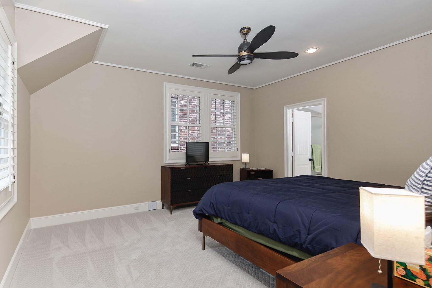 56 N Bay Boulevard, The Woodlands Tx 77380 Property Photo 32