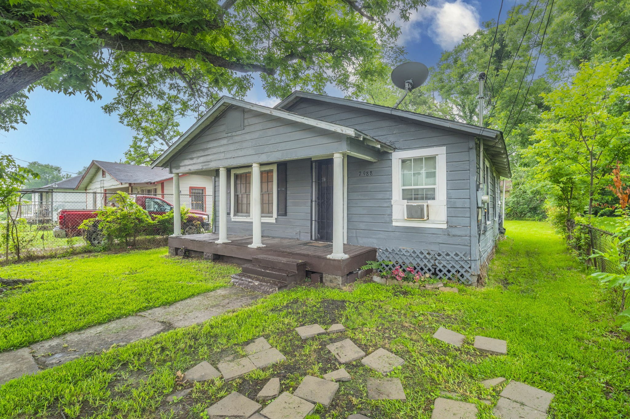 7988 Joy Street Property Photo 1