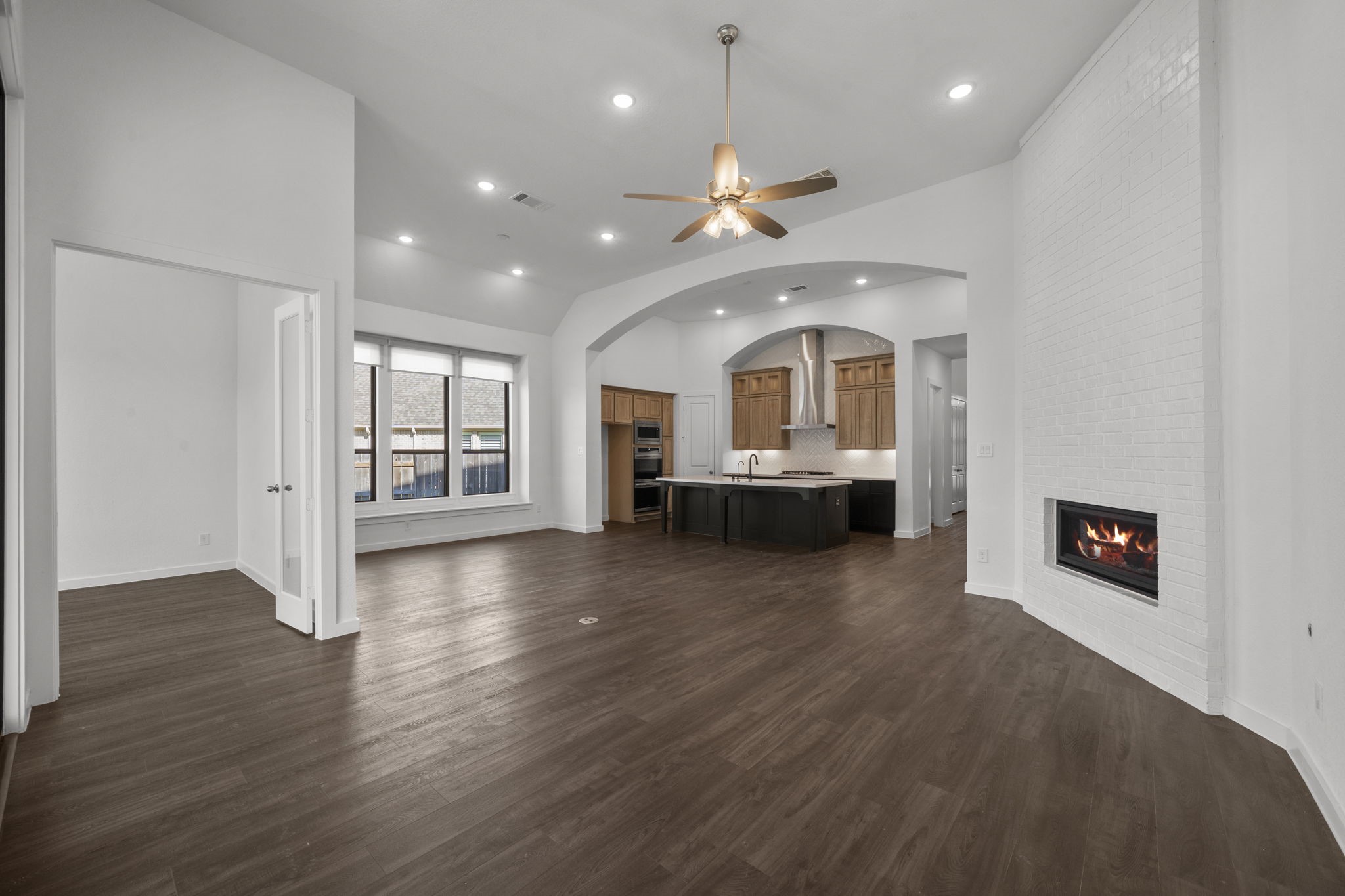 7219 Sylvan Birch Trail Property Photo 4