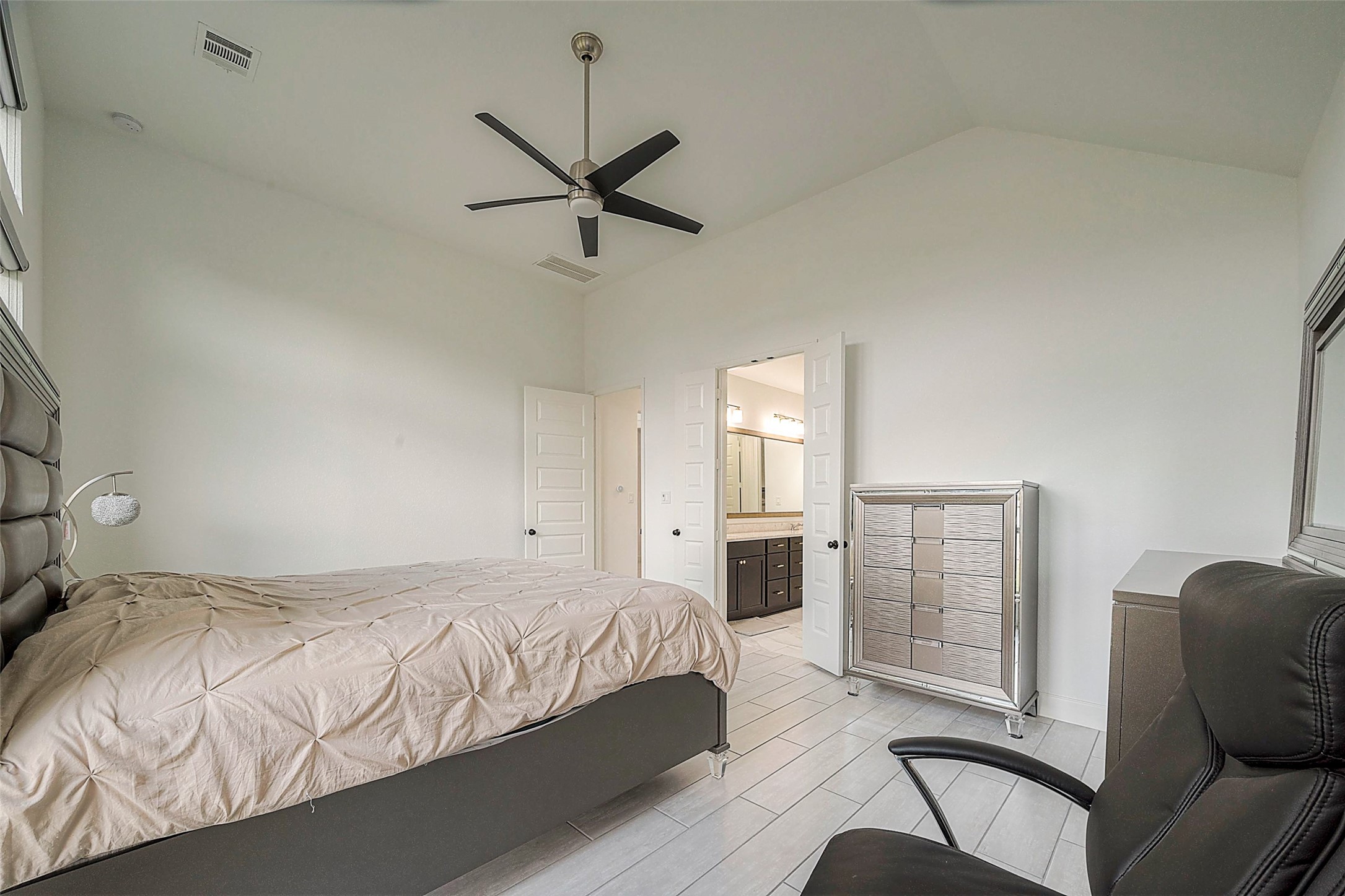 26119 Radiant River Trail Property Photo 18