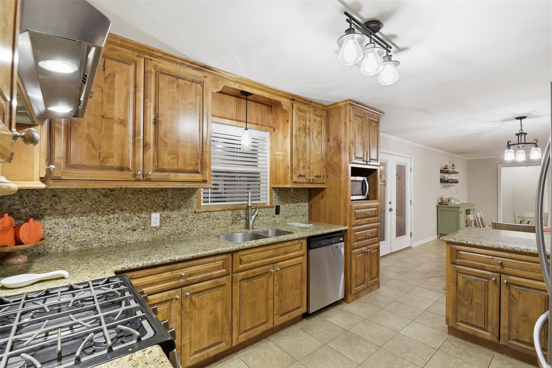 3508 80th Street Property Photo 8