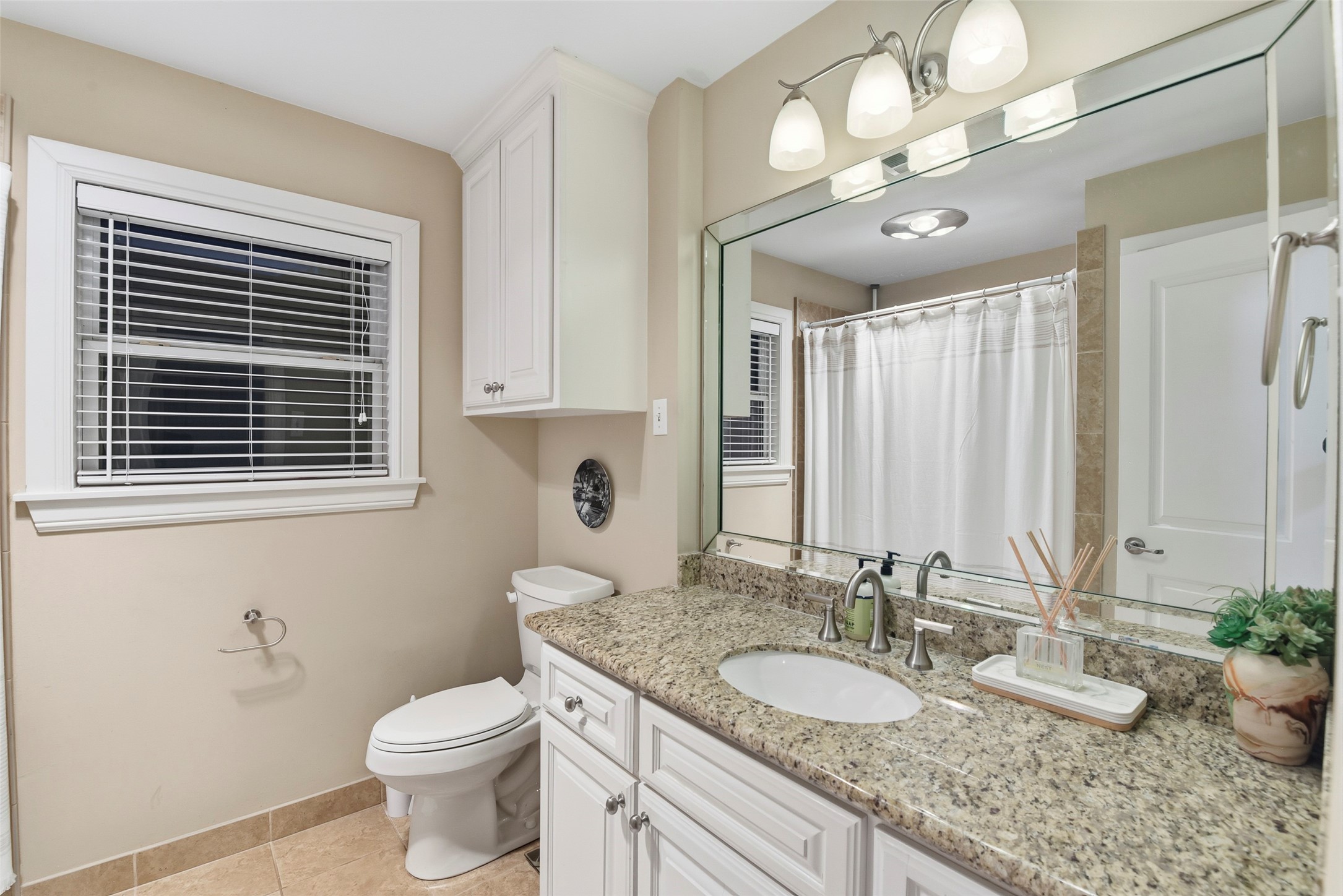 3508 80th Street Property Photo 17
