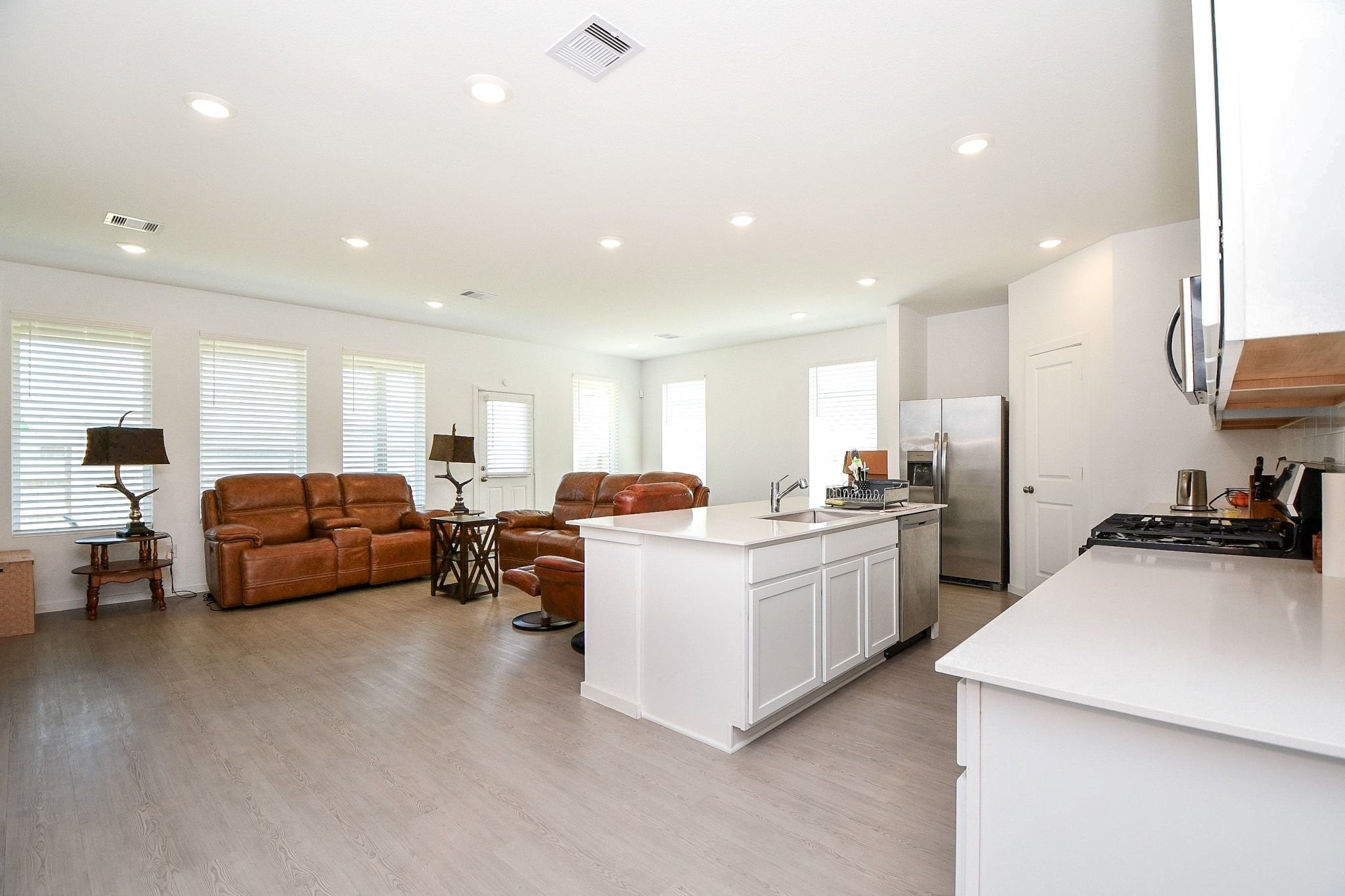26610 Coast Redwood Drive Property Photo 11