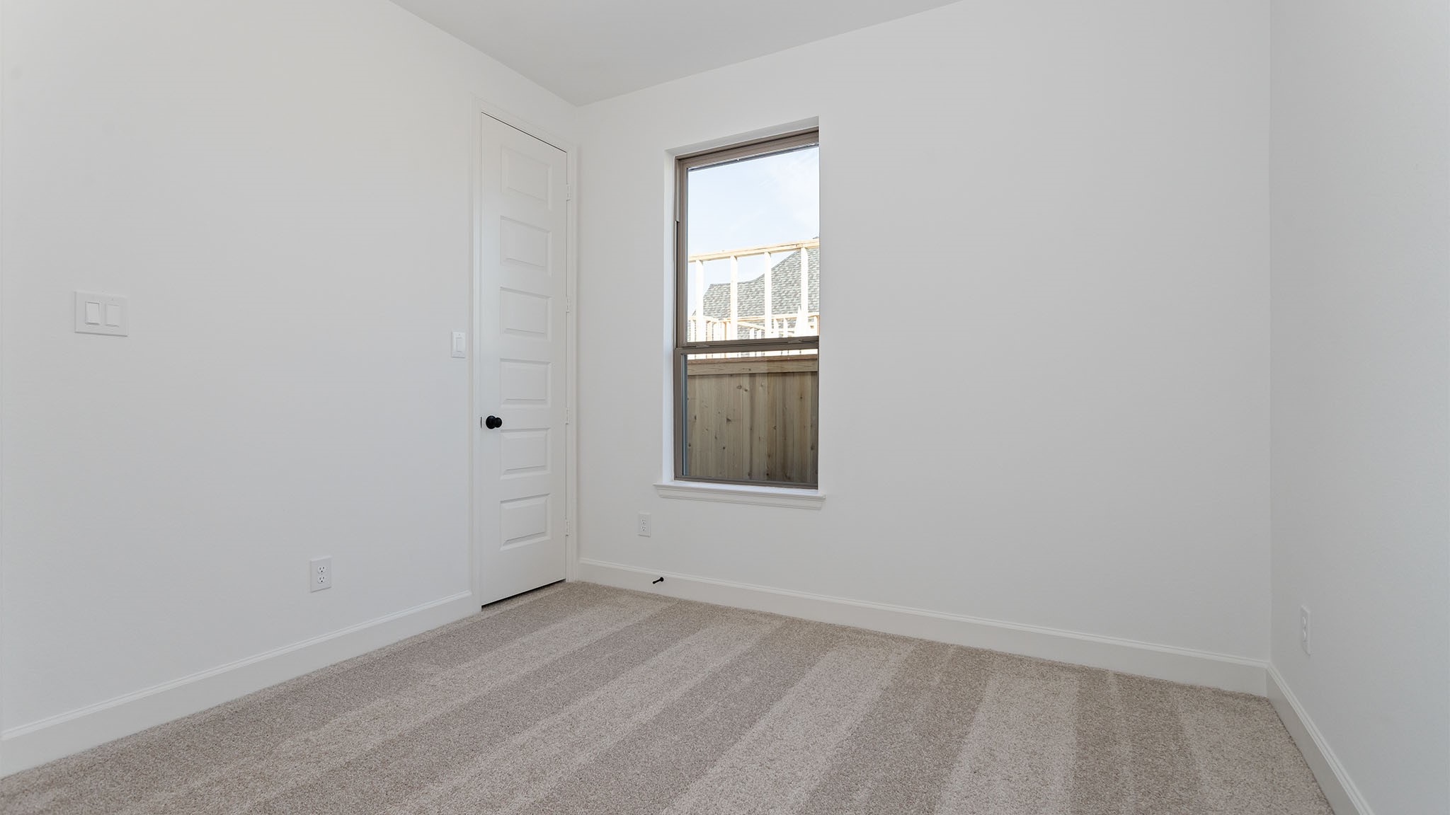 11202 White Crownbeard Drive Property Photo 13
