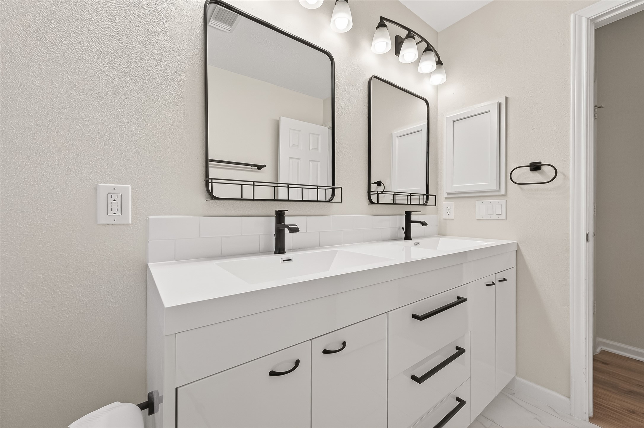 9014 Pheasant Trace Court Property Photo 15
