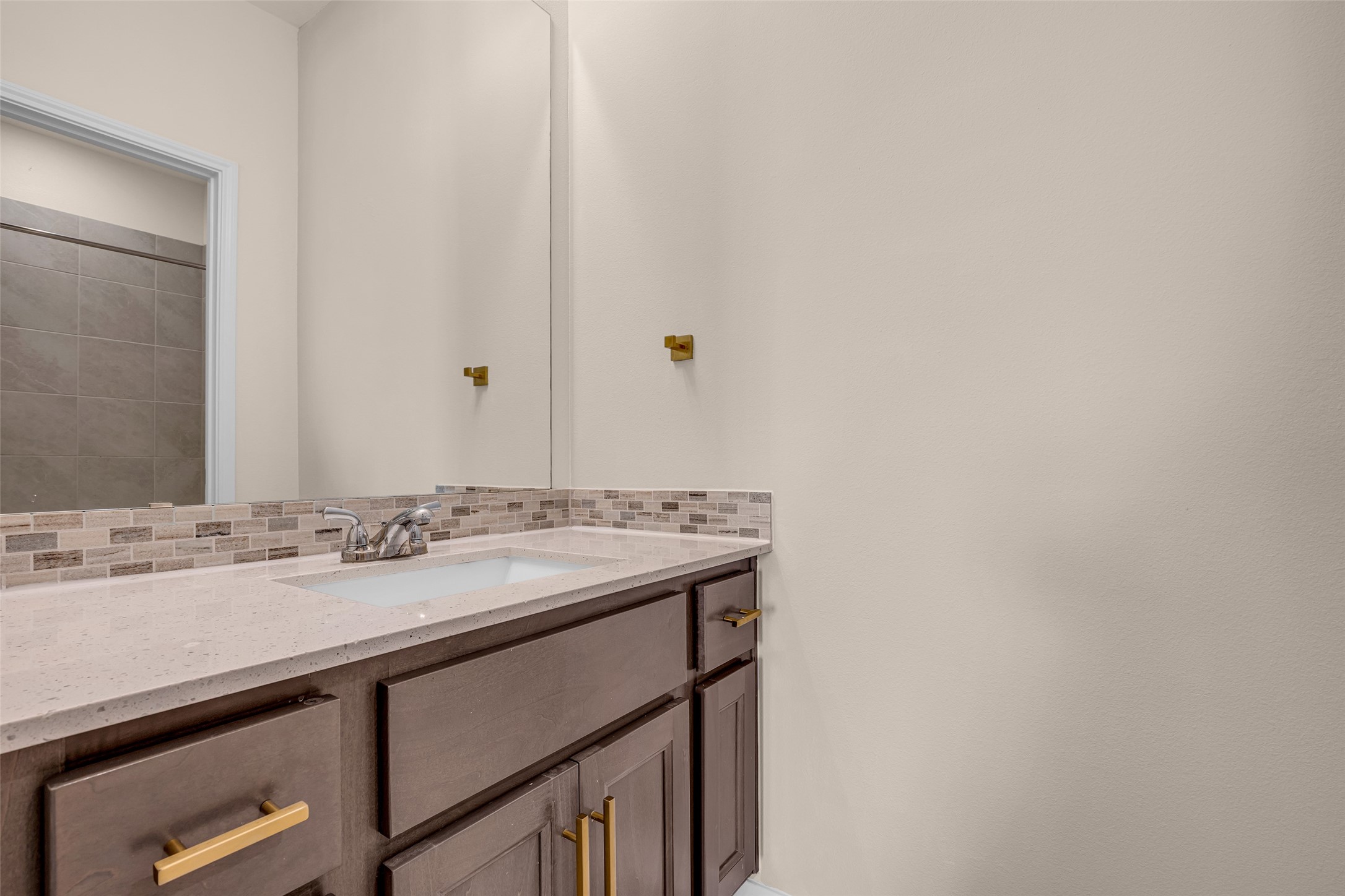 2718 Newbury Island Lane Property Photo 17
