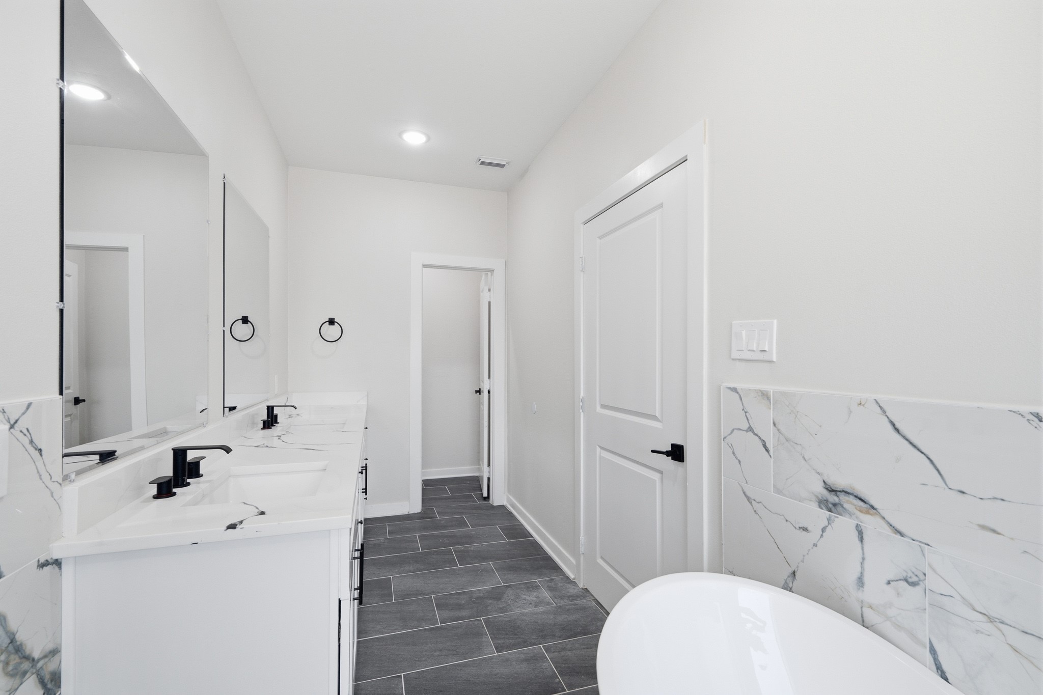 9735 Pelsey Street Property Photo 22
