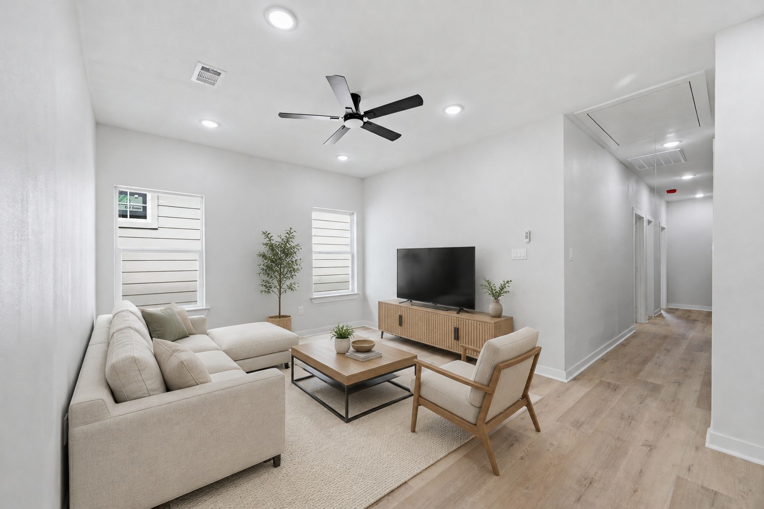 9735 Pelsey Street Property Photo 24