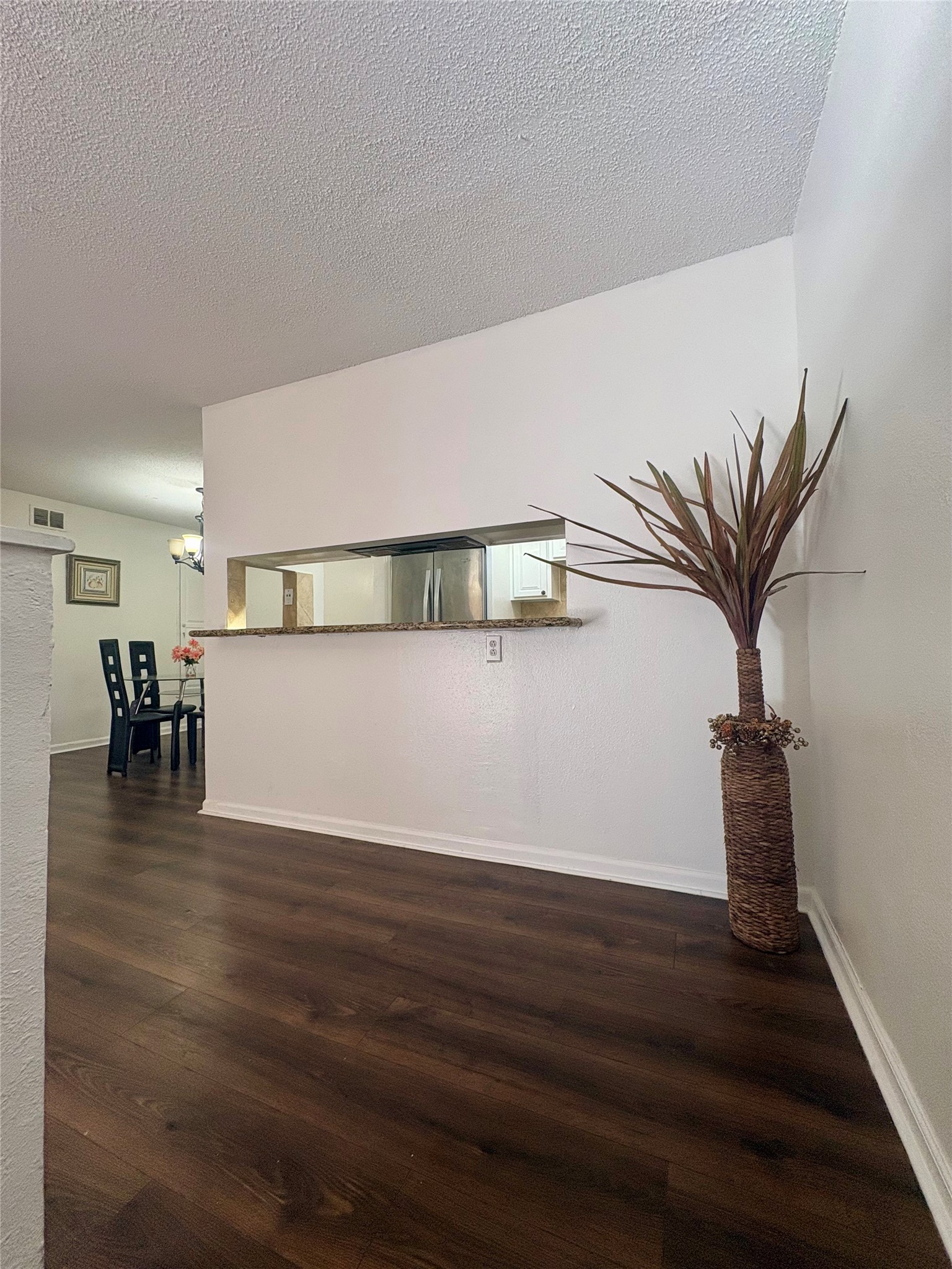 2744 Briarhurst Drive 38 Property Photo 4