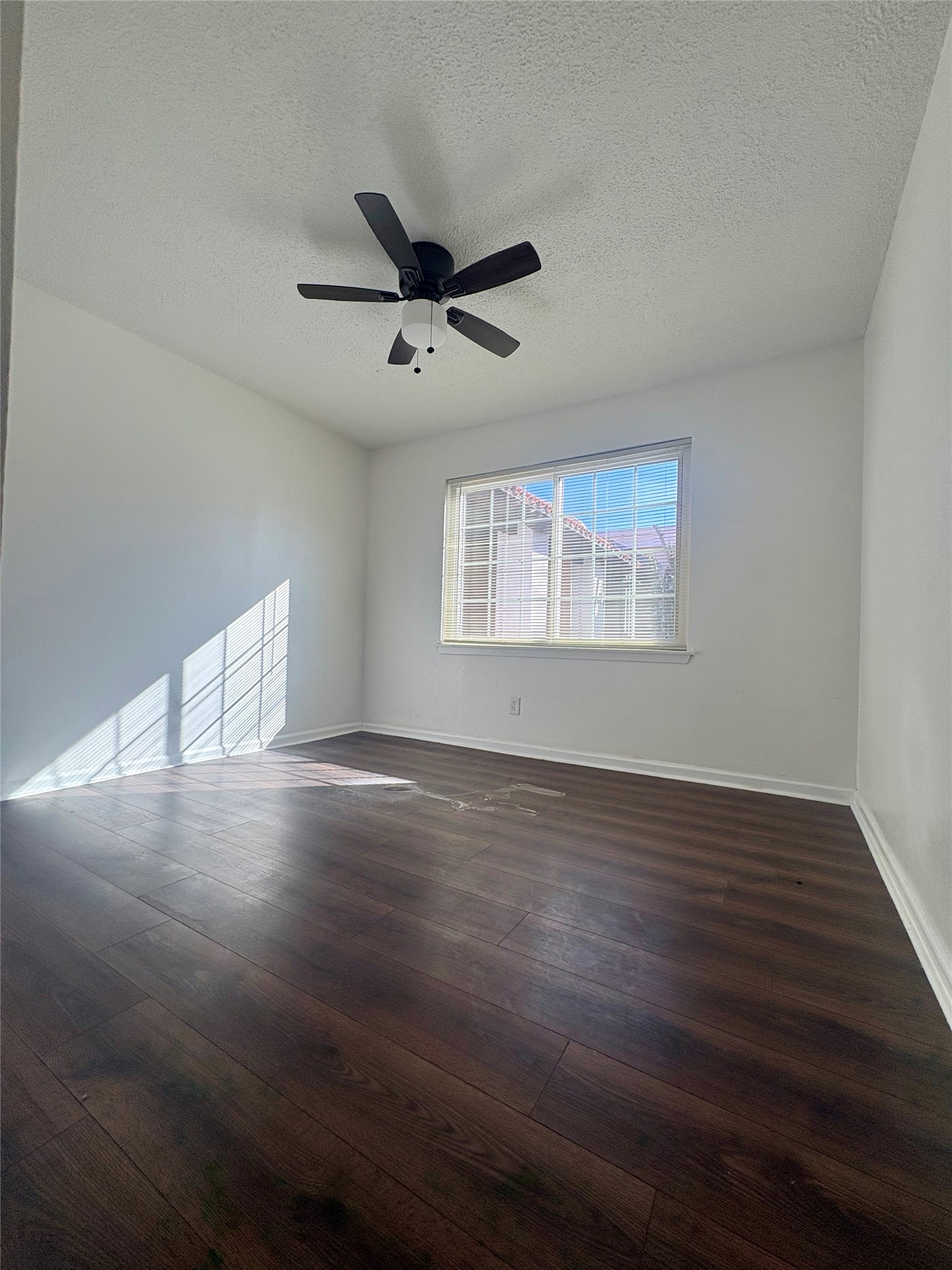 2744 Briarhurst Drive 38 Property Photo 10