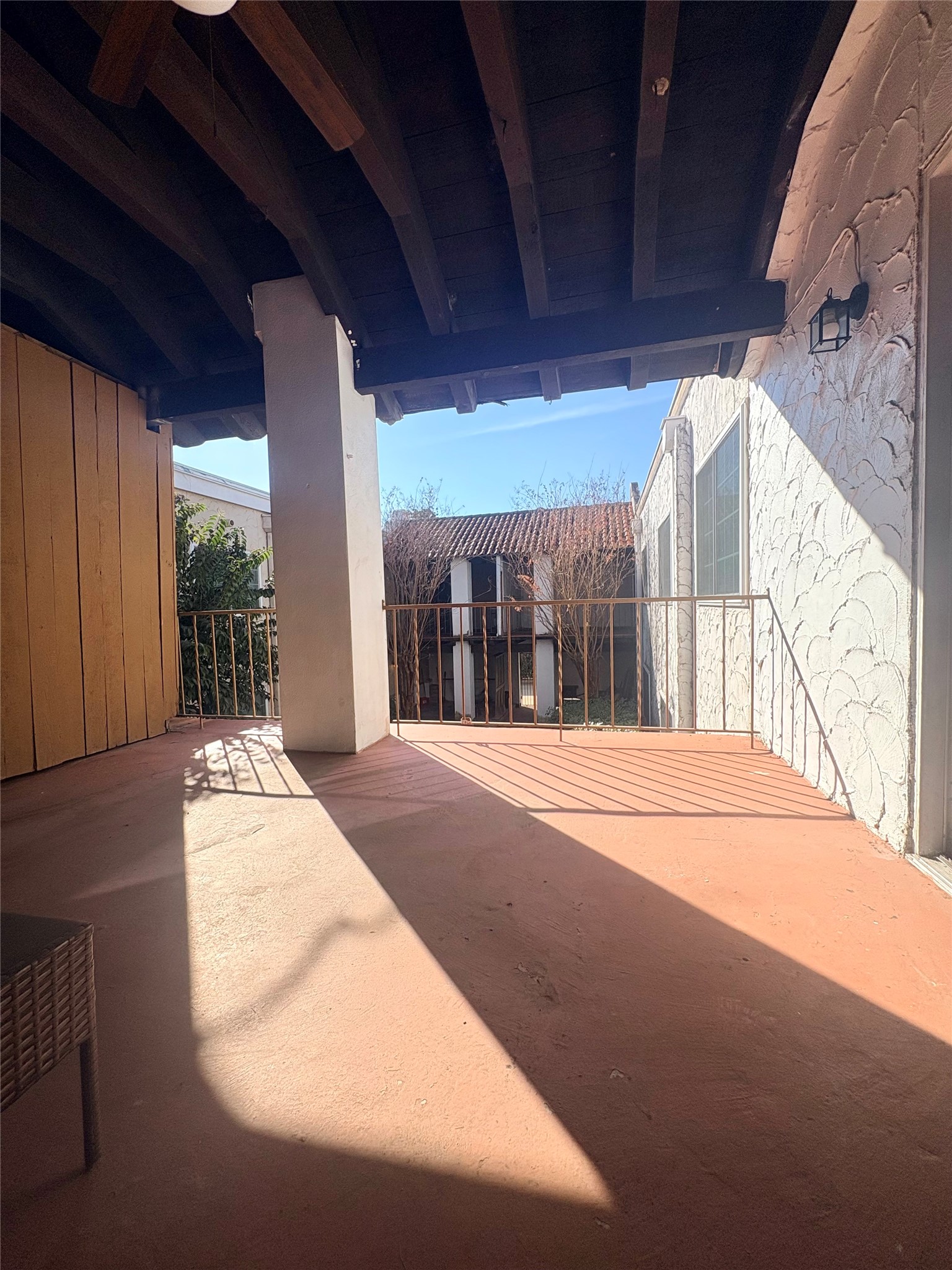 2744 Briarhurst Drive 38 Property Photo 15
