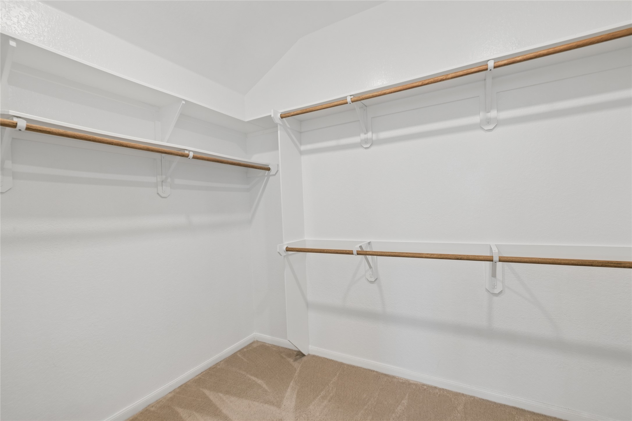 2111 Levant Lane Property Photo 17