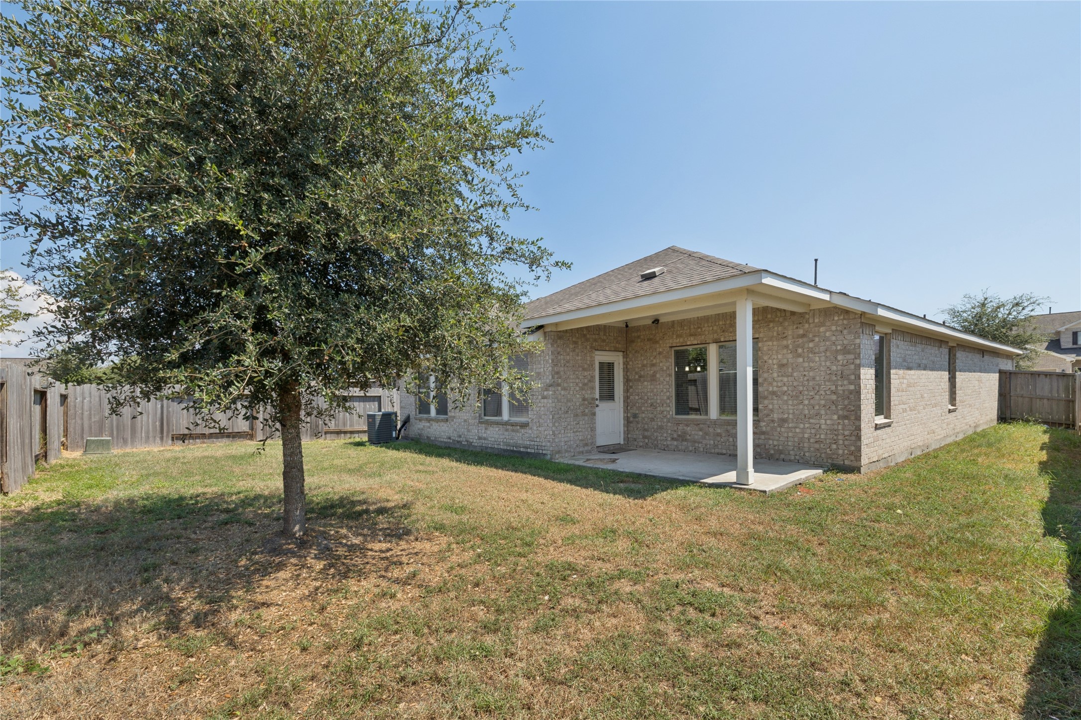 2111 Levant Lane Property Photo 19
