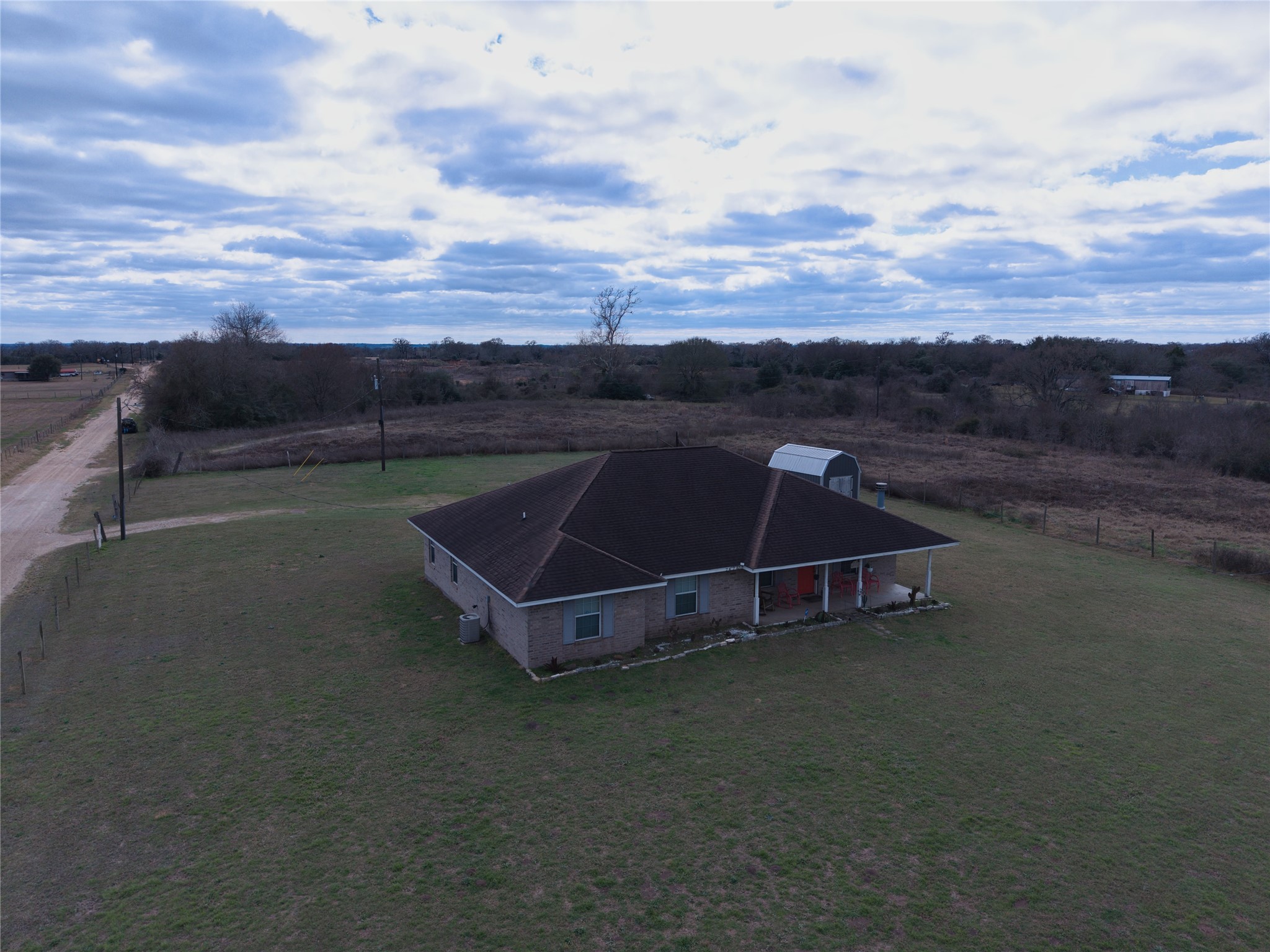 2464 Barker Prairie Road Property Photo 3