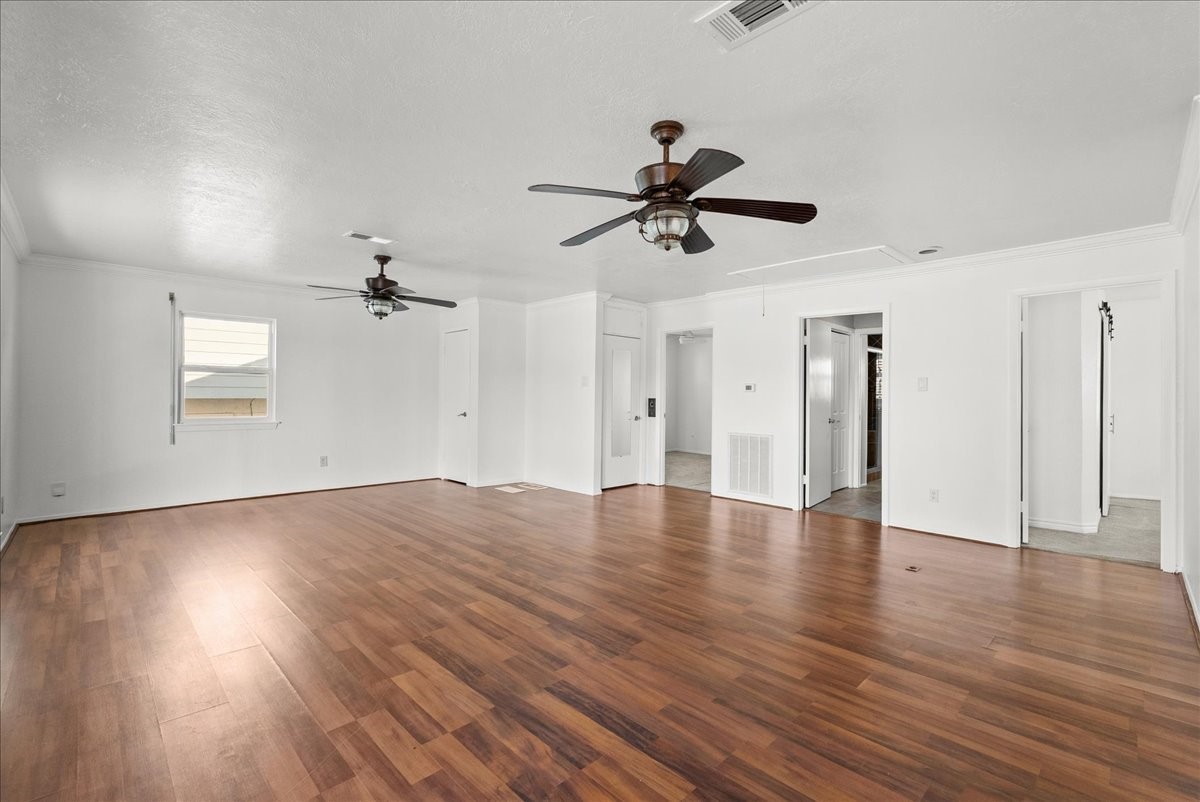 1172 Sailfish Street Property Photo 9