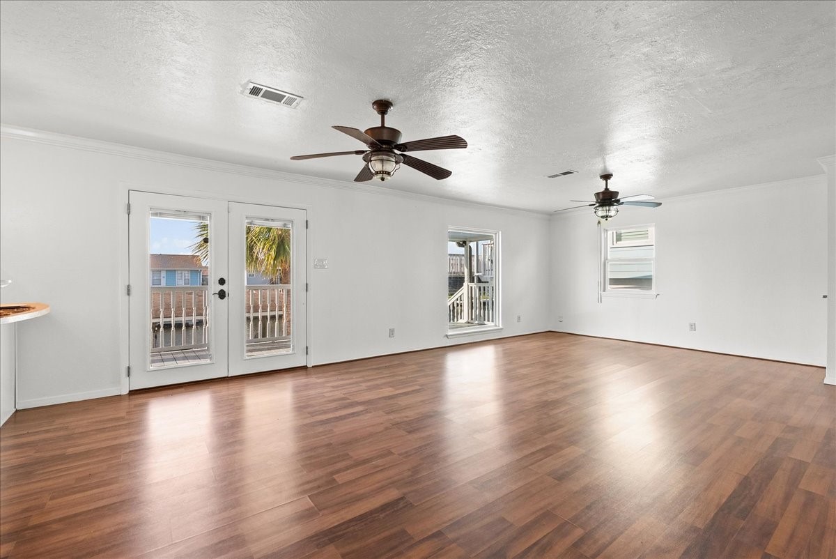1172 Sailfish Street Property Photo 10