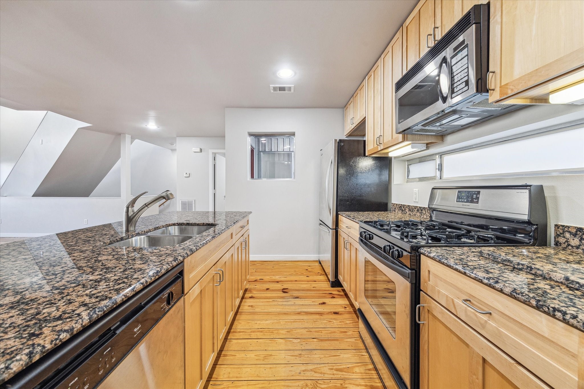 1306 Arthur Street Property Photo 7