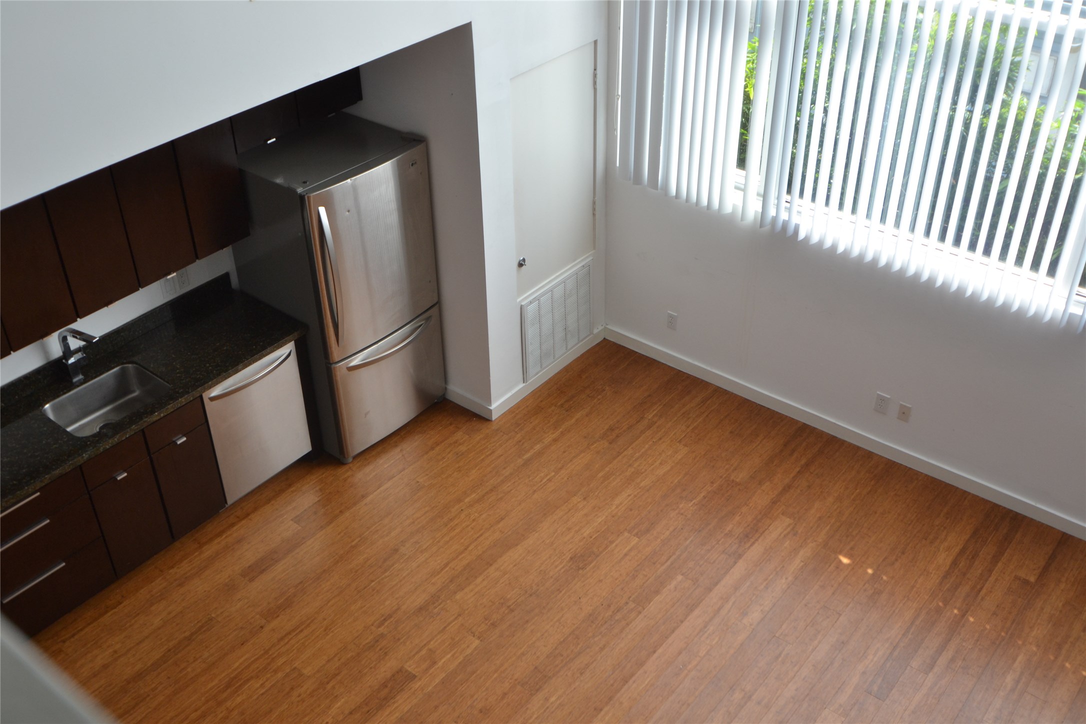 1316 Cleveland A Property Photo 8