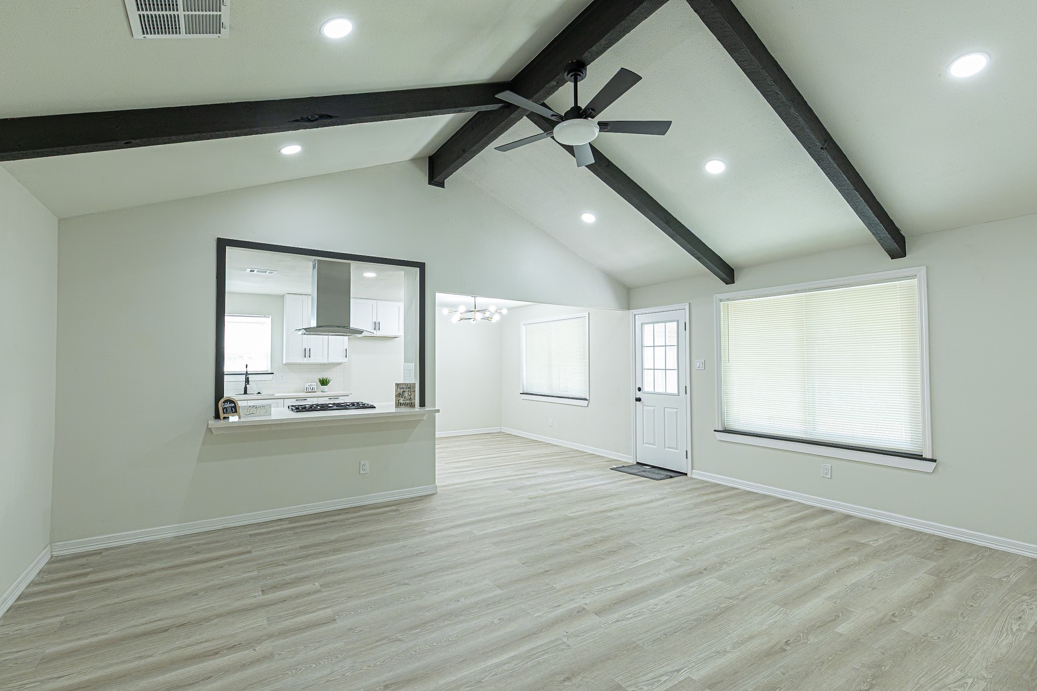 2158 Beaver Bend Road Property Photo 5