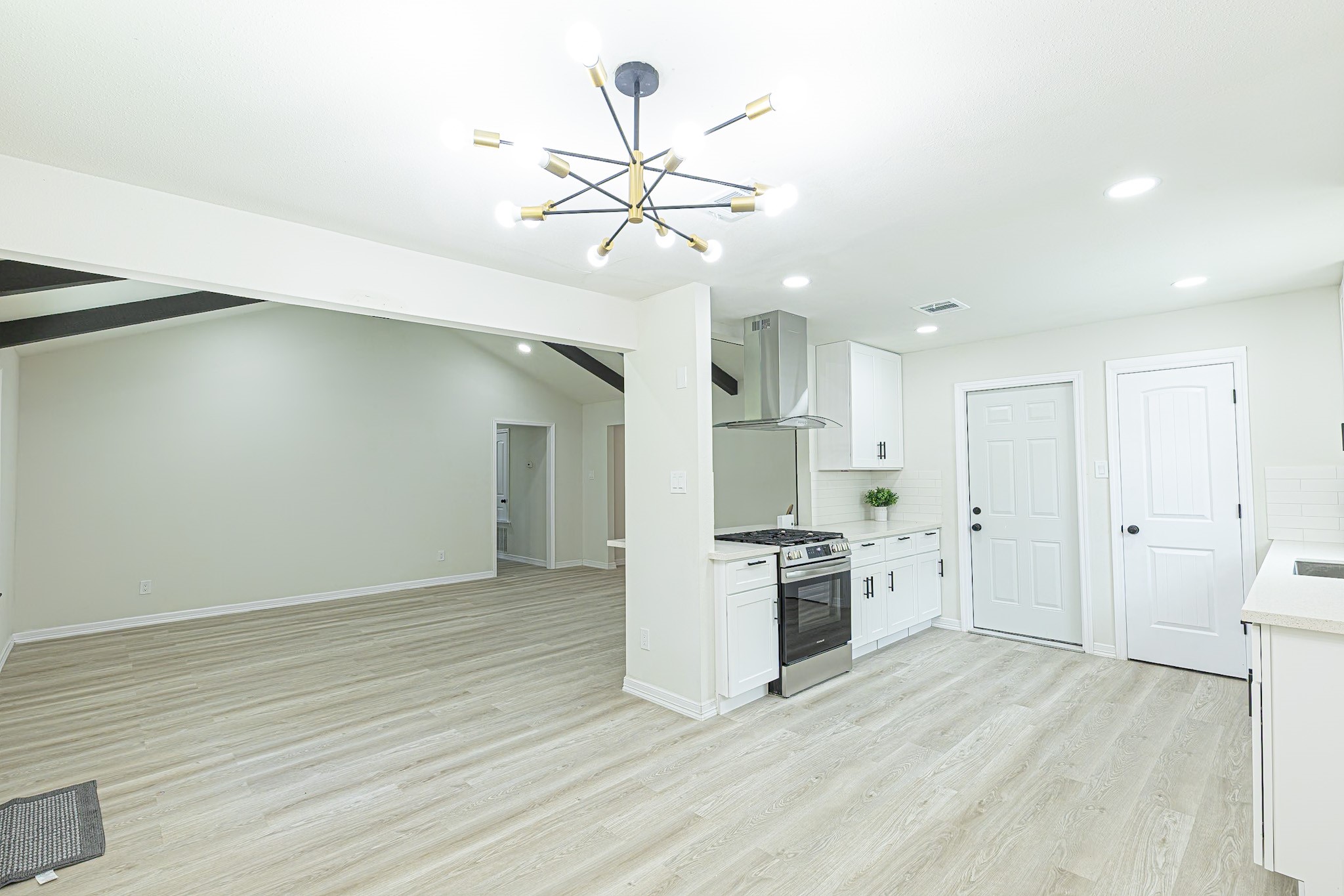 2158 Beaver Bend Road Property Photo 10