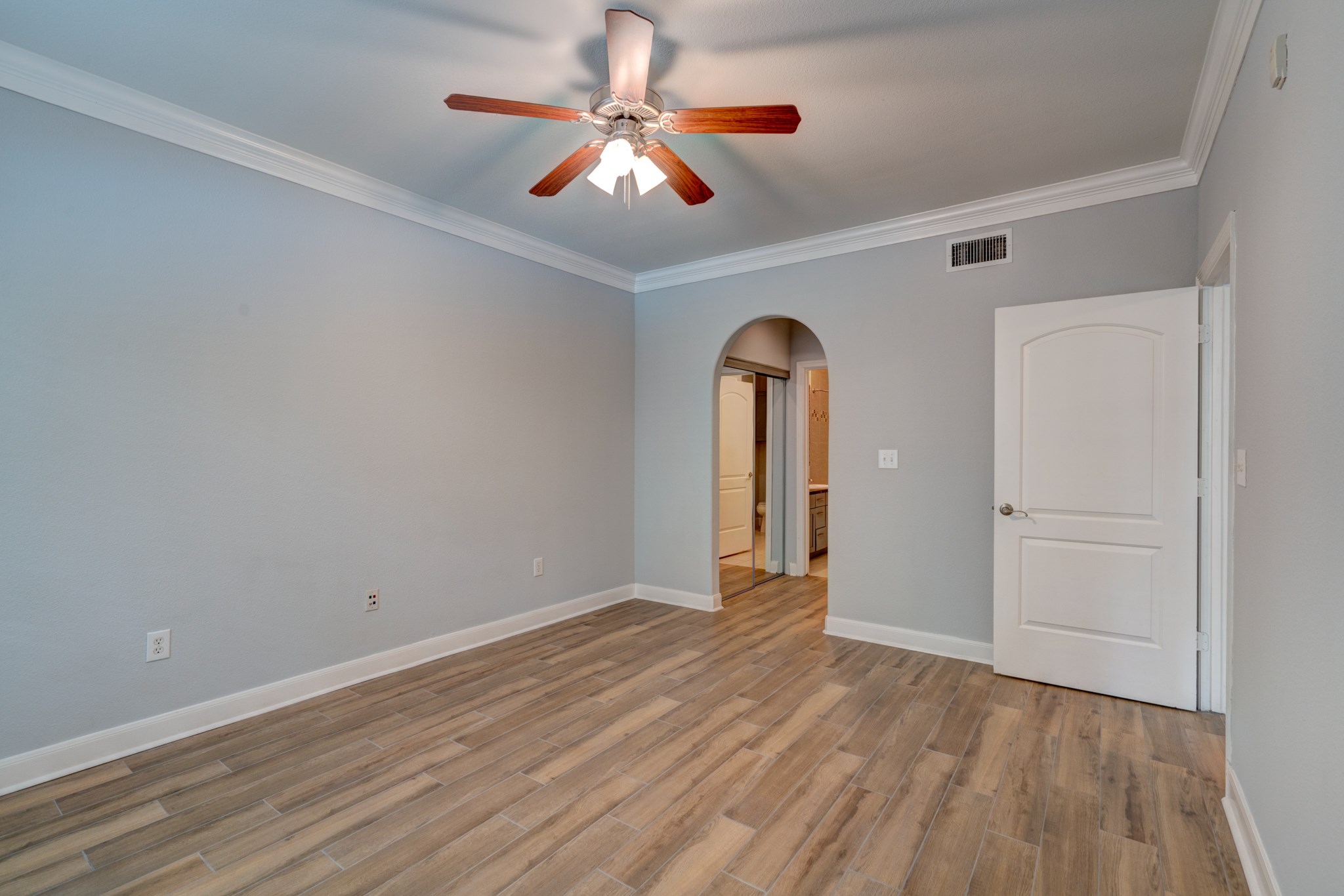 2299 Lone Star Drive 108 Property Photo 15