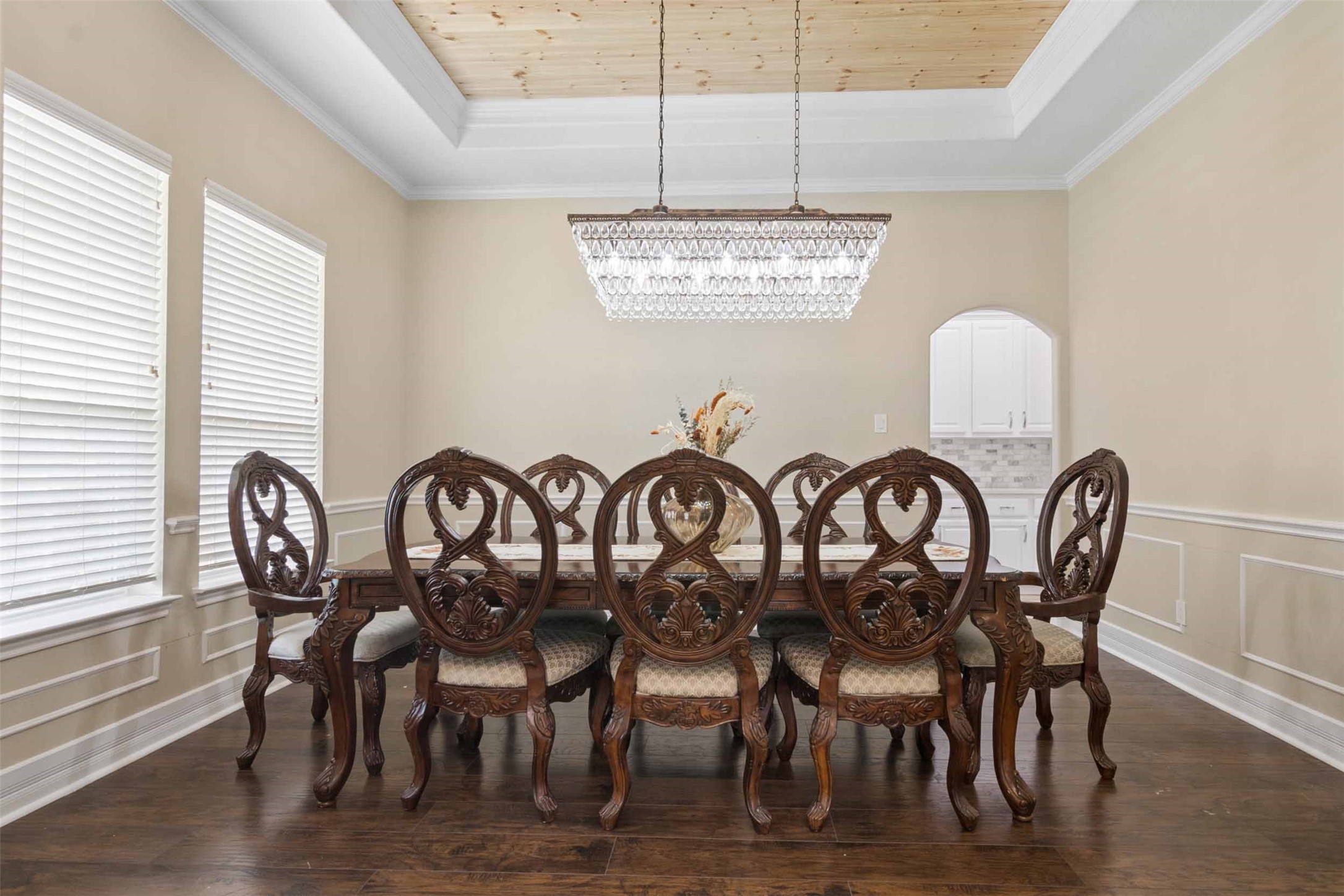 4630 Shadow Grass Dr Property Photo 7