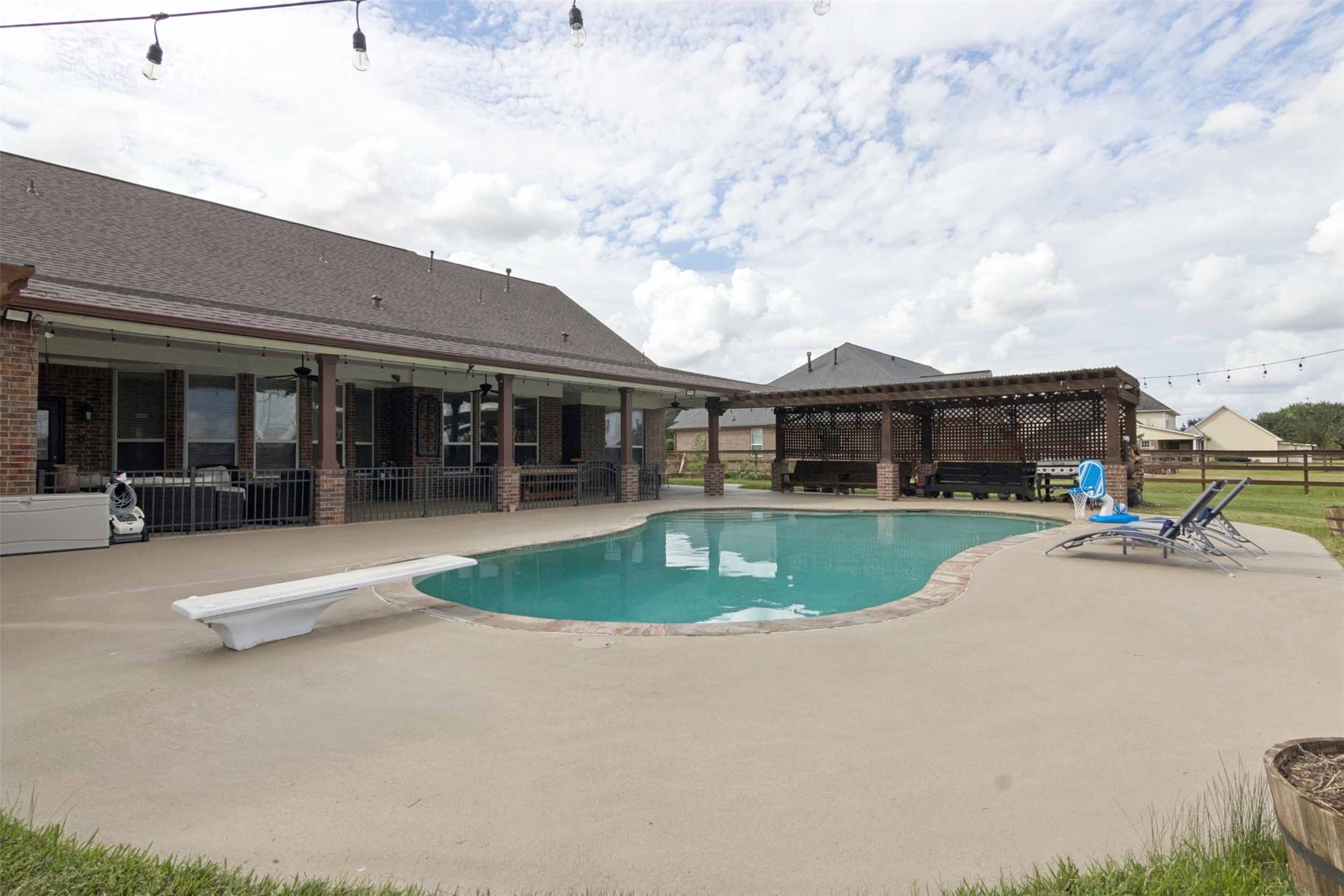4630 Shadow Grass Dr Property Photo 32