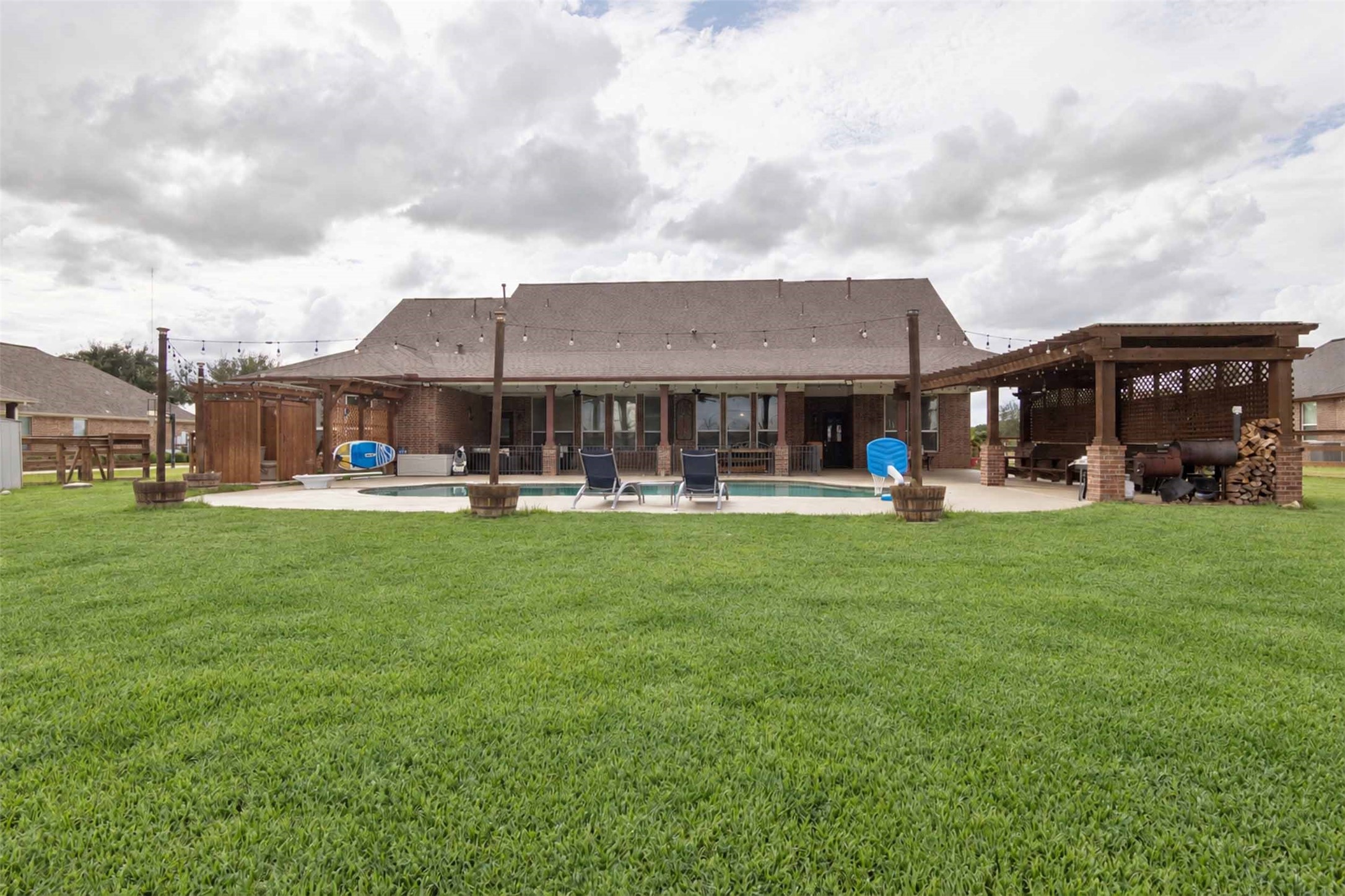 4630 Shadow Grass Dr Property Photo 37