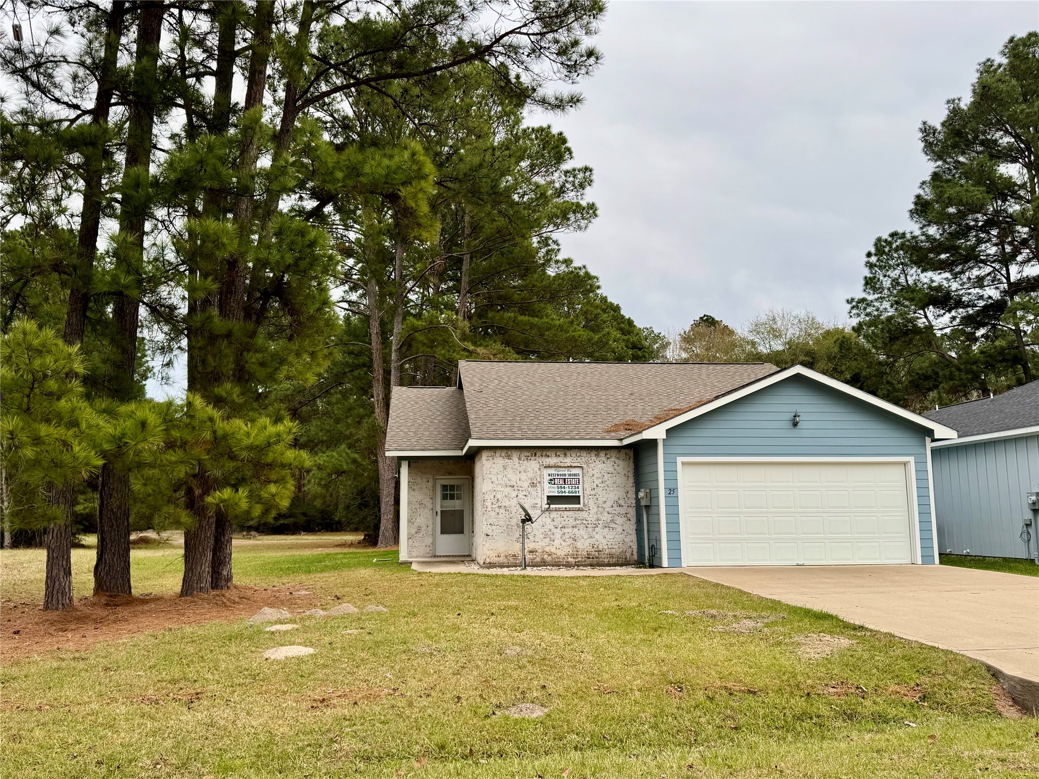25 Shallow Springs Property Photo 1