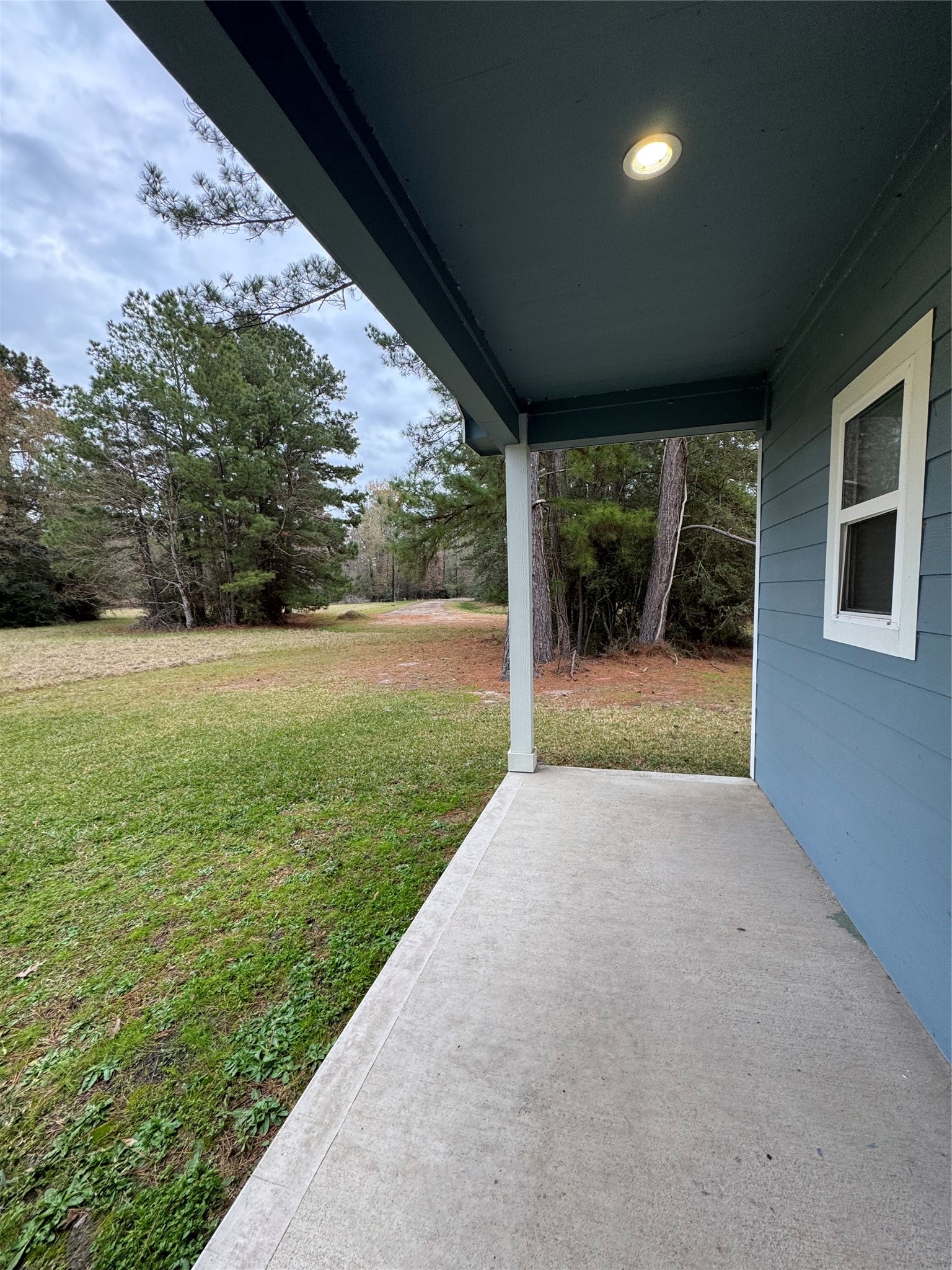 25 Shallow Springs Property Photo 28